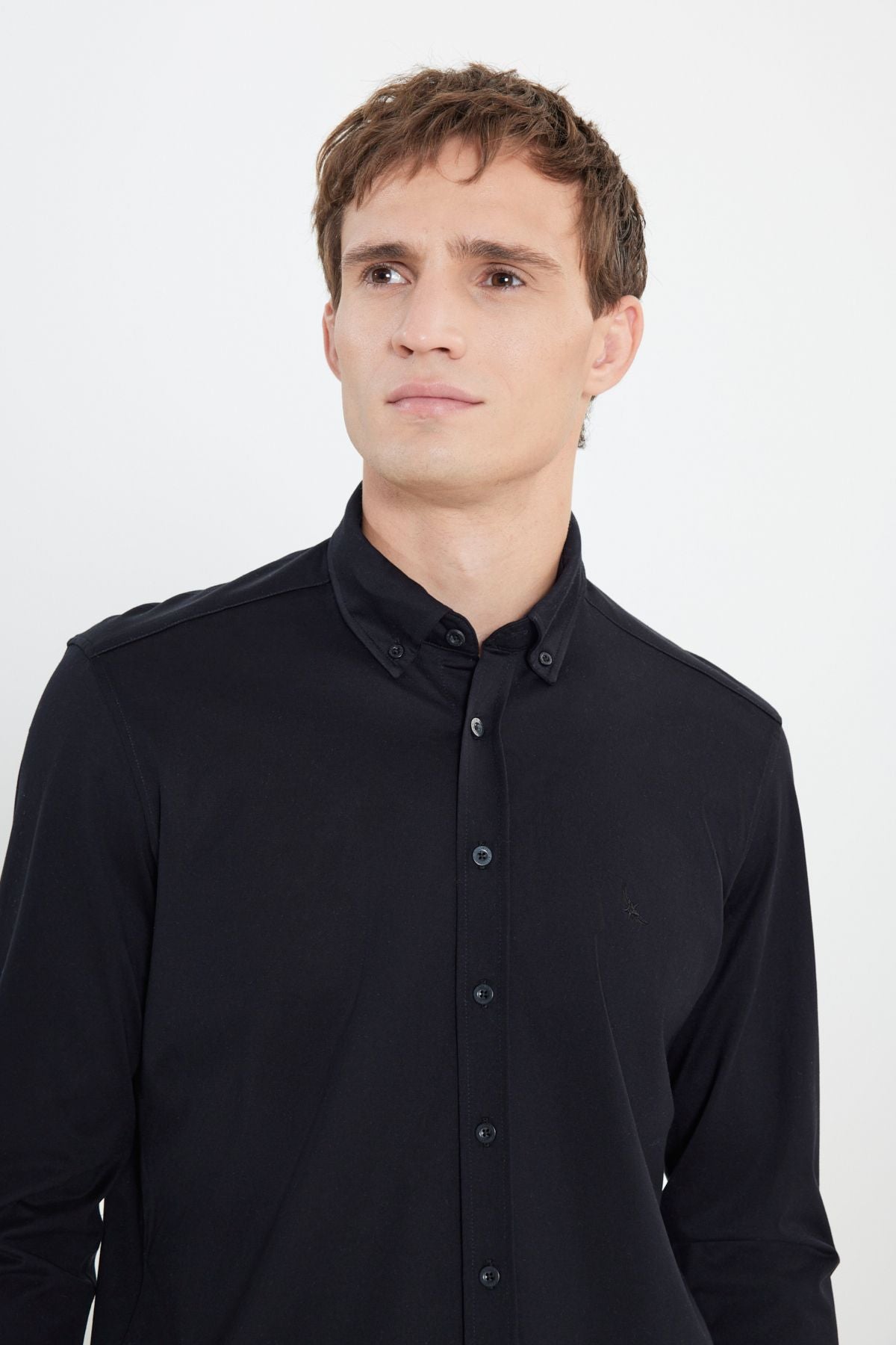 Men's black 100 %cotton slim fit narrow cut buttoned collar knitting shirt