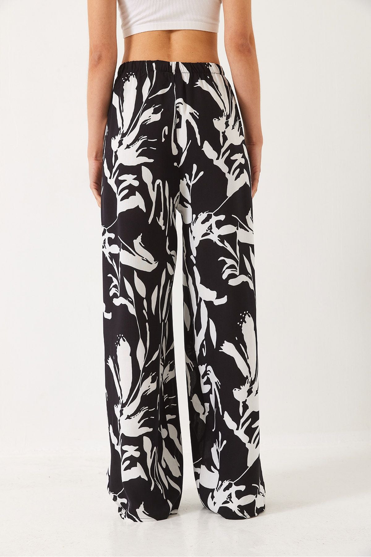 Female -linked patterned viscose pants 60261355