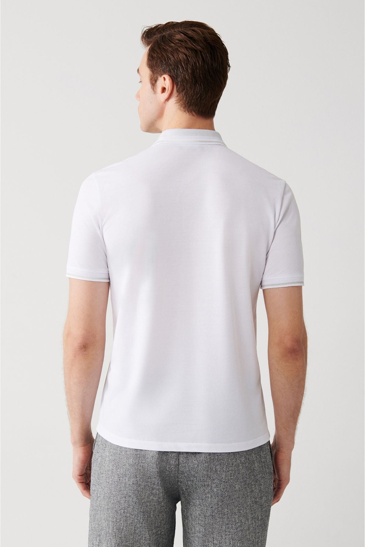 Men's White Polo Neck T-shirt Turn-down Collar Pocket Regular Fit 2 Button E001031