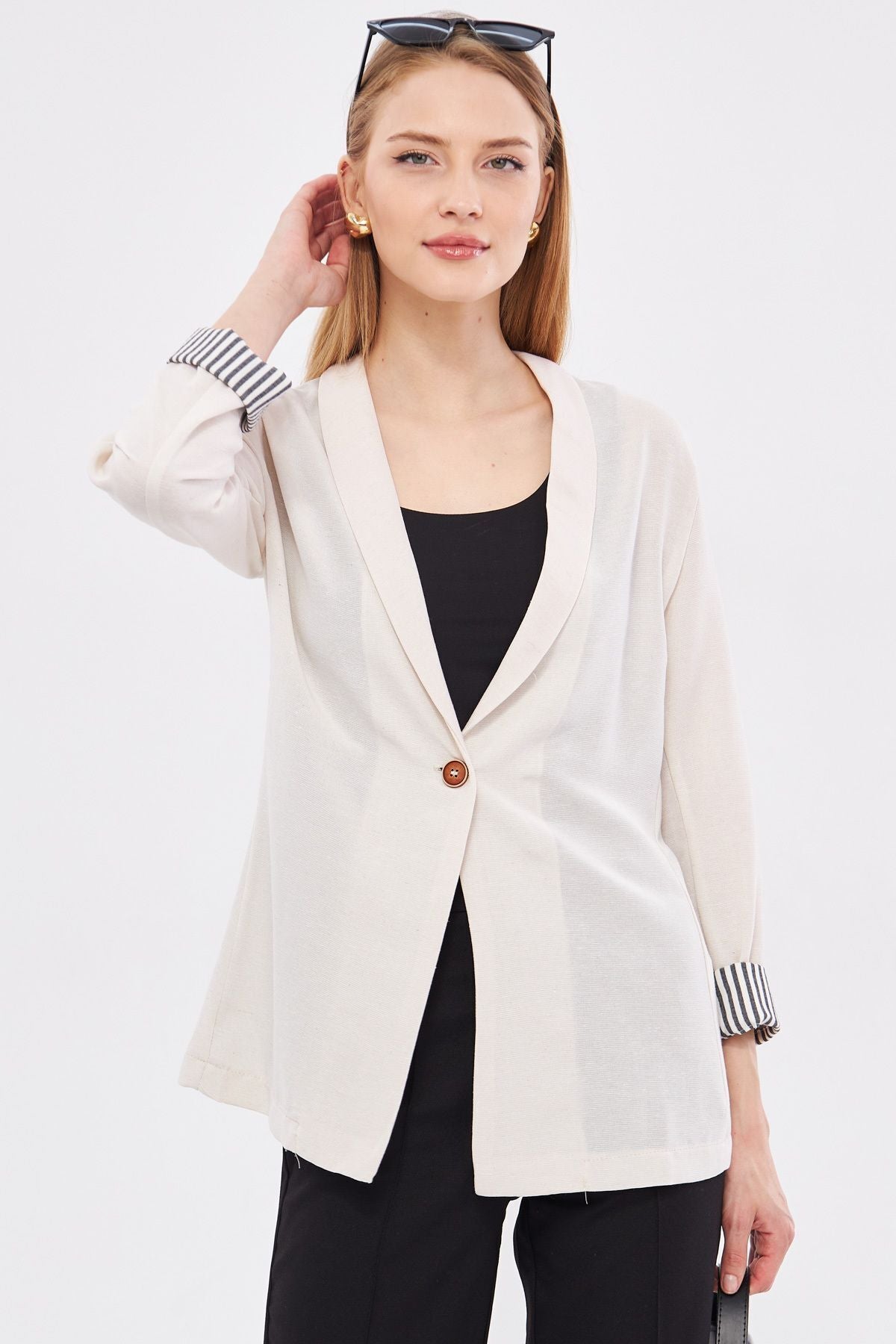 WOMEN ECRU SOLD INSIDE SINGLE buttoned jacket ARM-22K001122