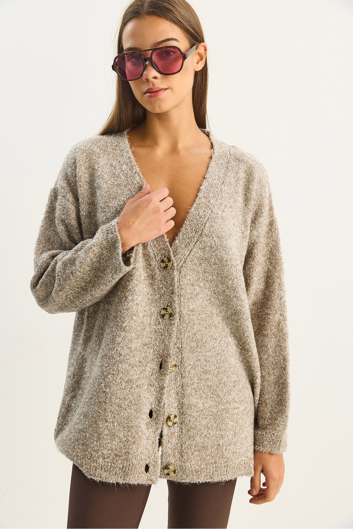 Women's V-Neck Oversize Boucle Carmen Knitwear Cardigan 2433 60283679