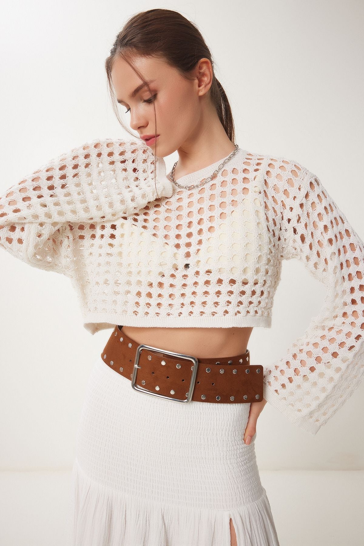 Women's Cream Spanish Arm Outline Crop knitwear blouse MC00295