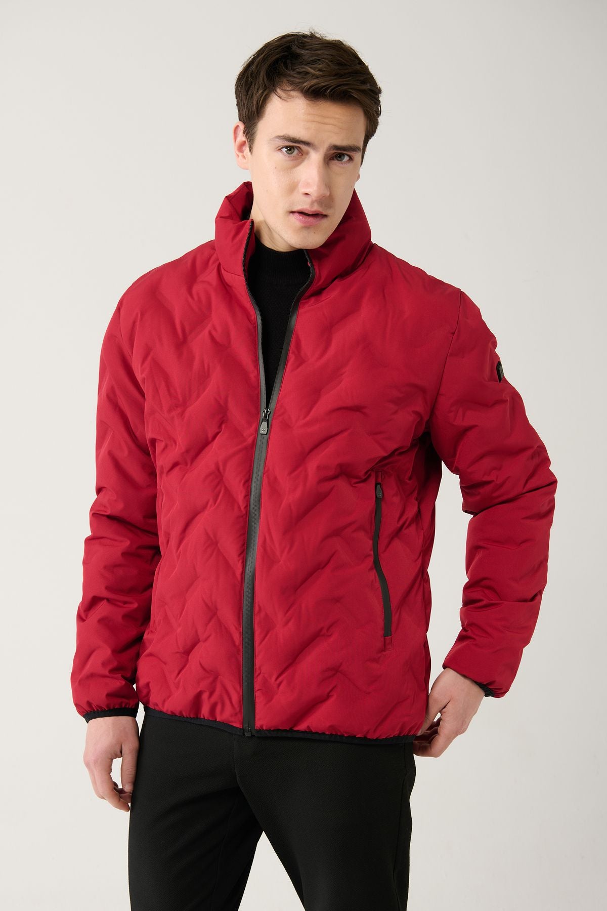 Men's red upright collar water repulsion windproof light swelling coat E006036