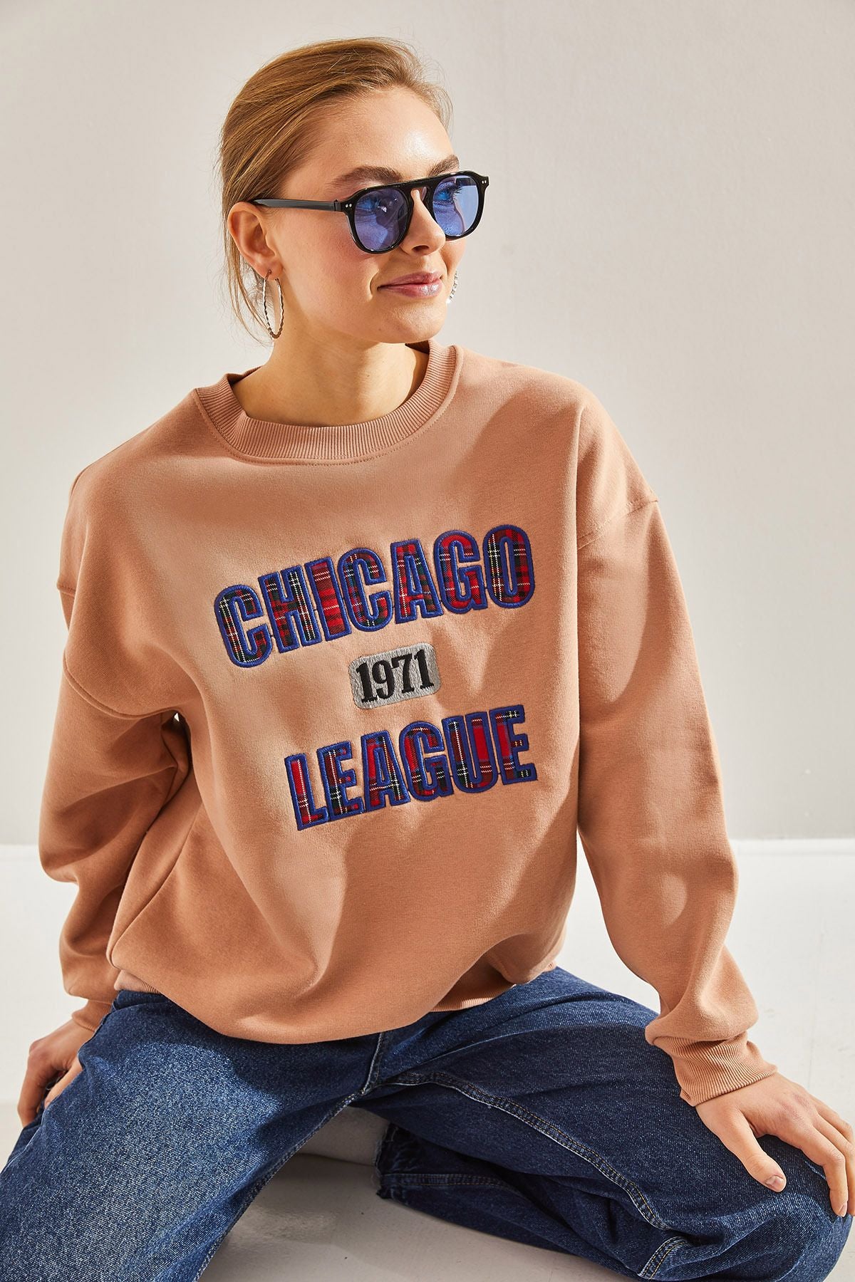 Woman Chicago Printed Three Yarn Sweatshirt