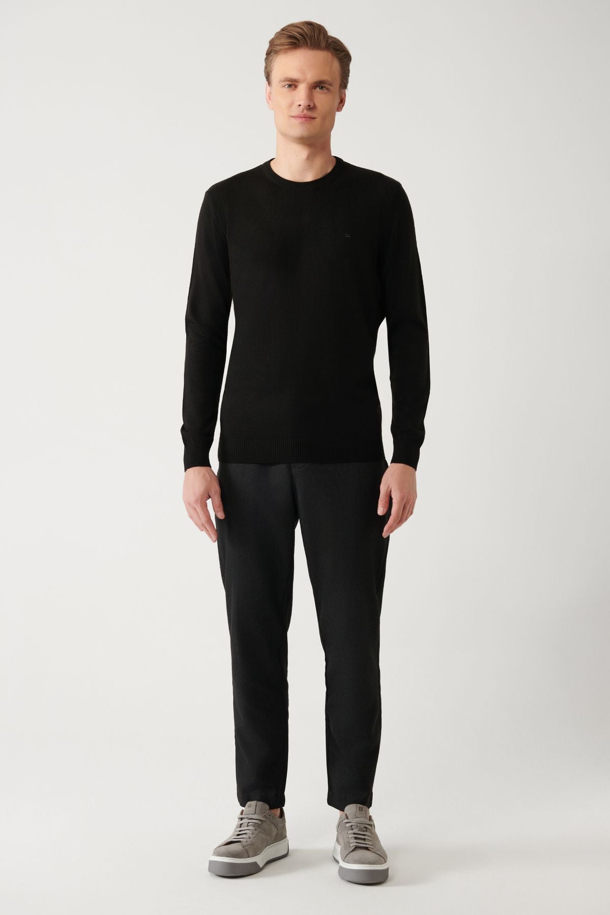 Men's black bike collar feathered knitwear sweater E005000