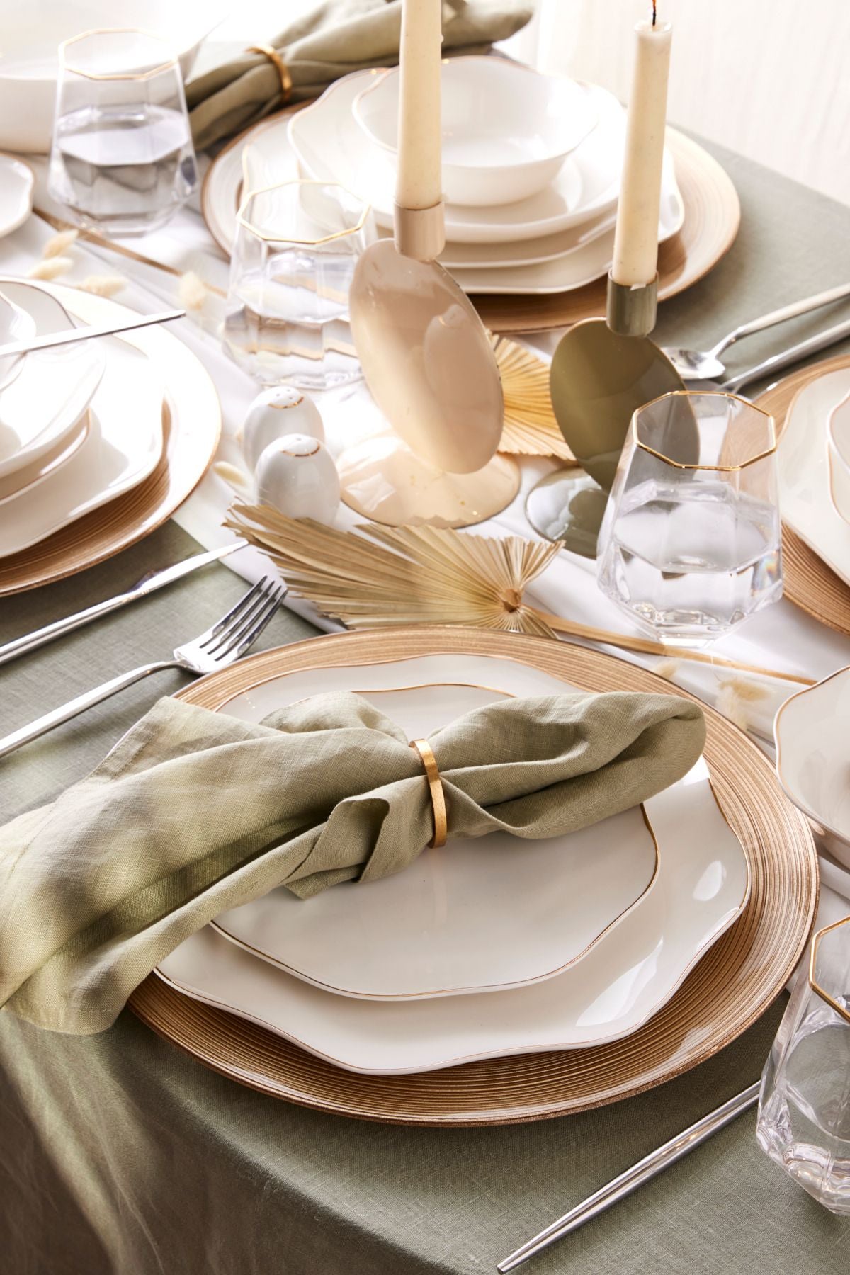 Lotus 53 Pieces 12 Person Dinner Set Gold