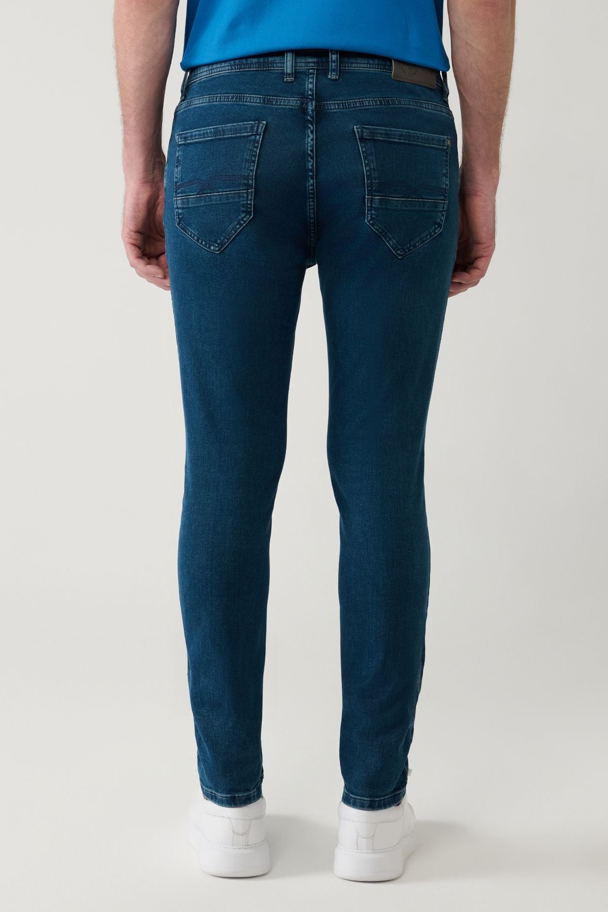 Men's Blue Stone Washing Flexible Jean Pants B003526