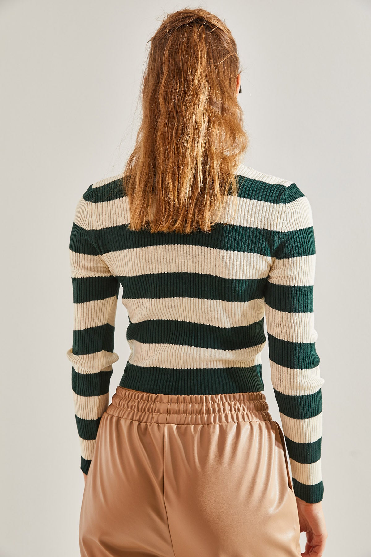 Women's Striped Half Turtleneck Crop Knitwear Blouse 20223269