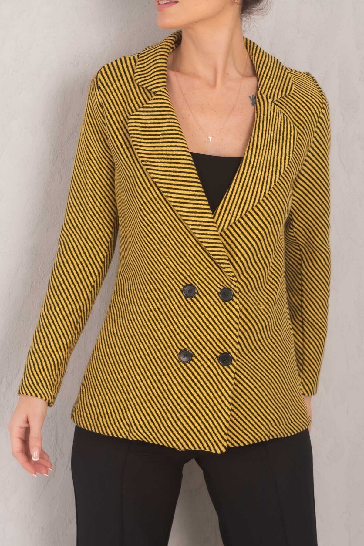 Woman Yellow Line Patterned Four button stamp jacket ARM-24K001037