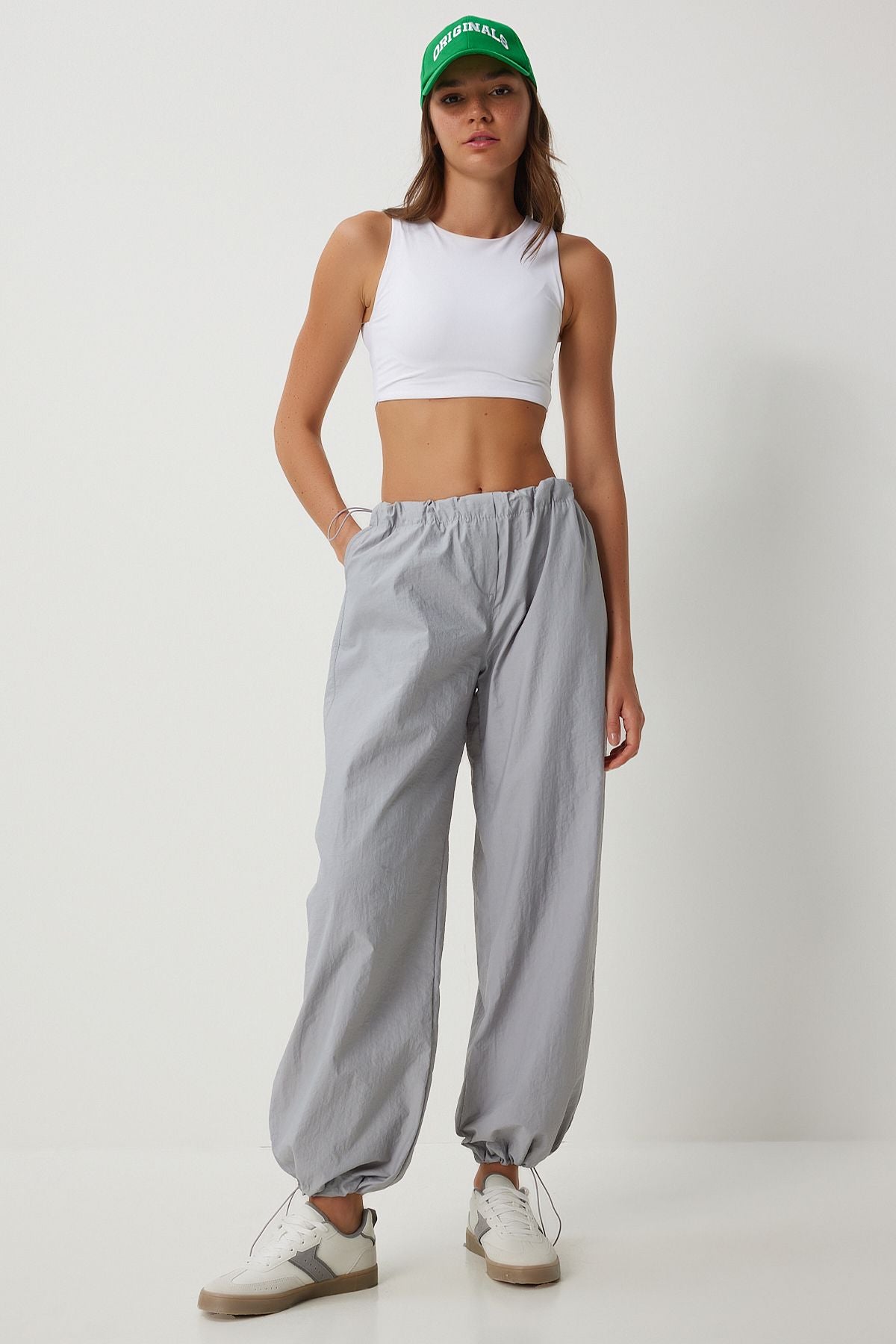 Female gray pocket parachute shalwar pants FN03274