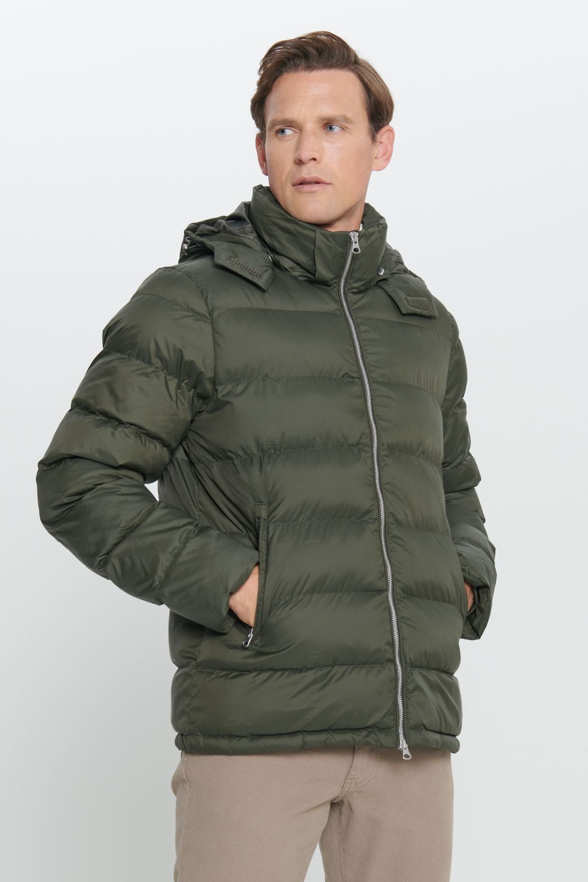 Men's Khaki standard fit normal cut should come out hooded upright collar coat