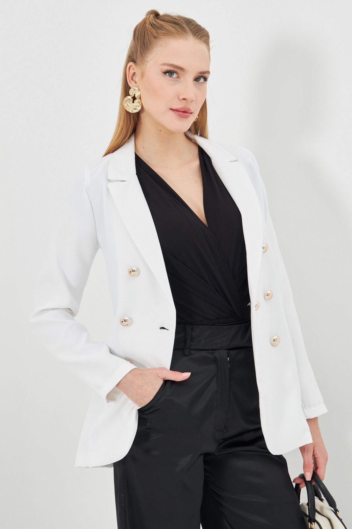 Female white button jacket ARM-20K001151