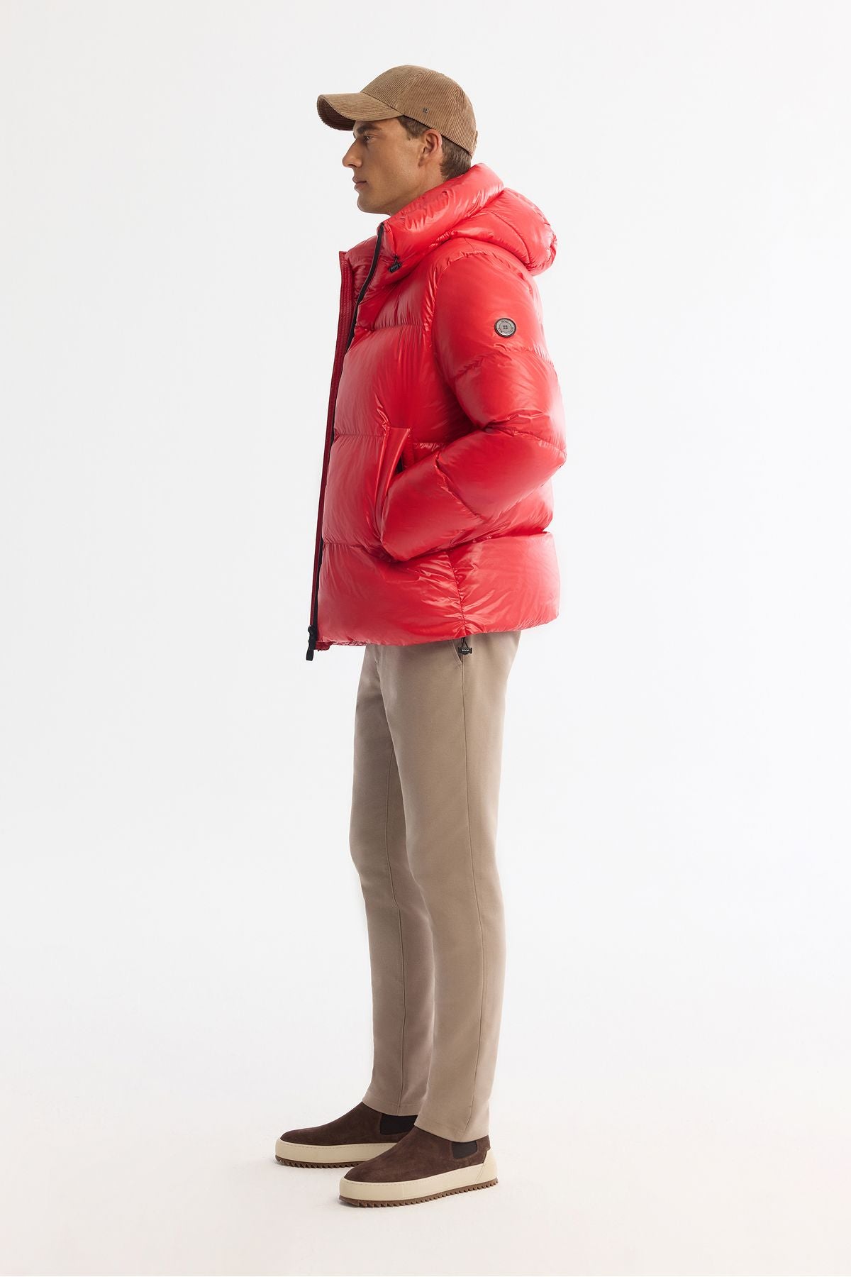 Men's red hooded goose feather water relief windproof -20 degrees resistant swelling coat A42y6182