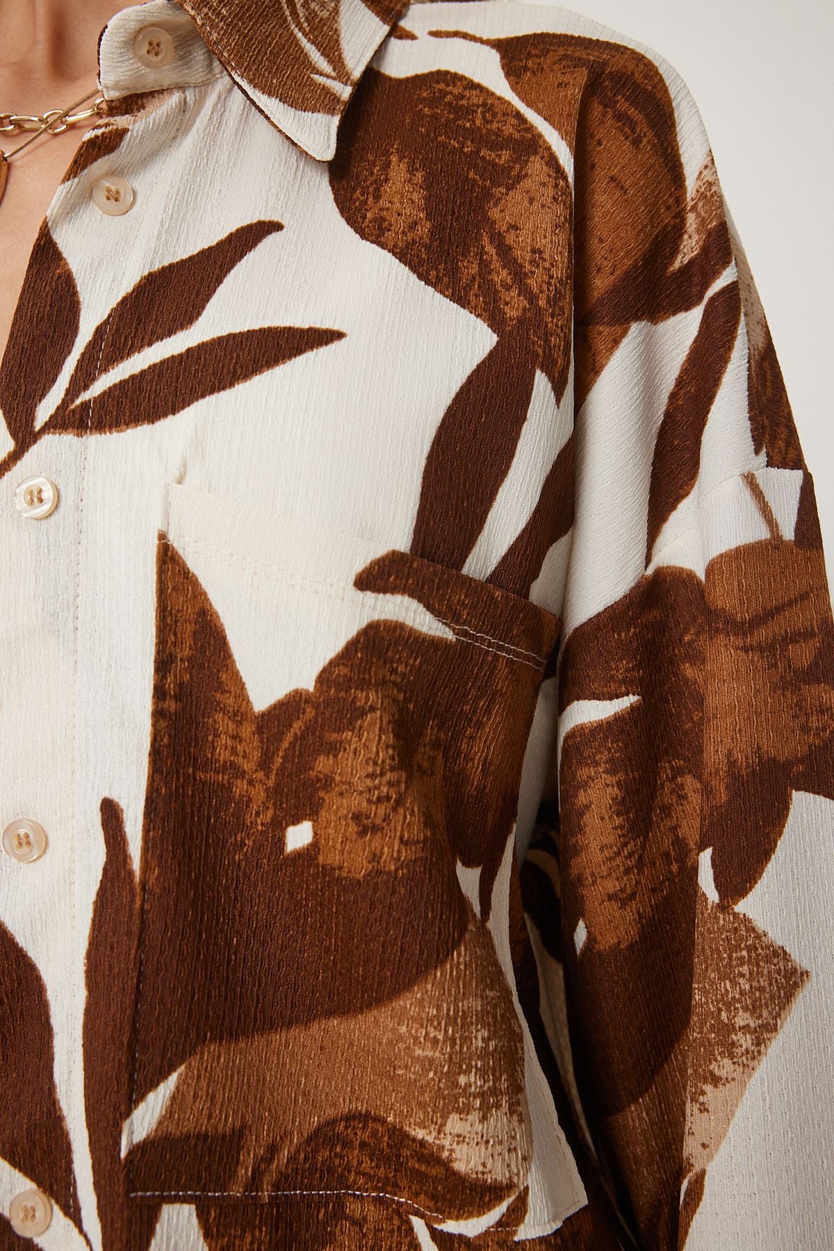 Female Brown Cream Patterned Krinkil Summer Knitting Shirt Pants Set ZH00044