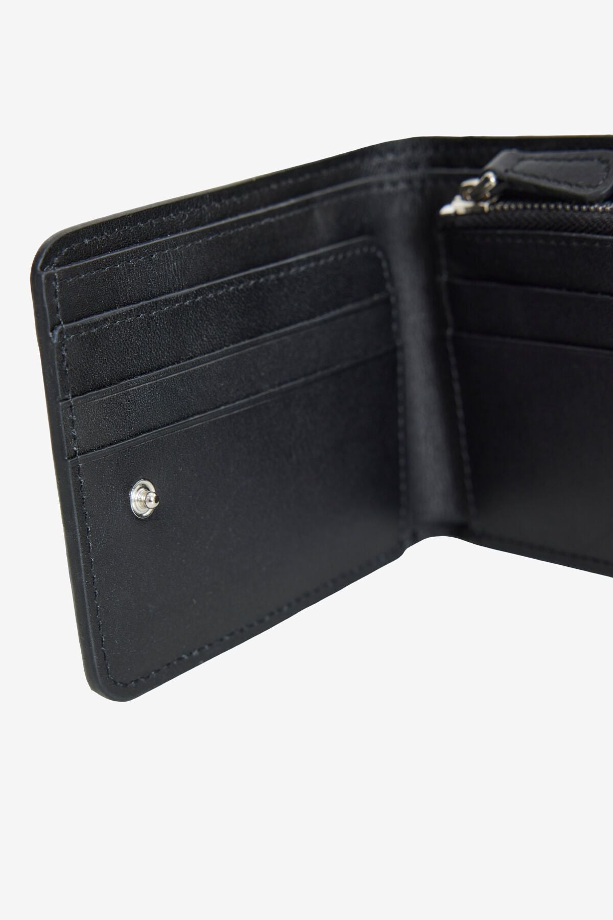 Men's black 100 %leather wallet