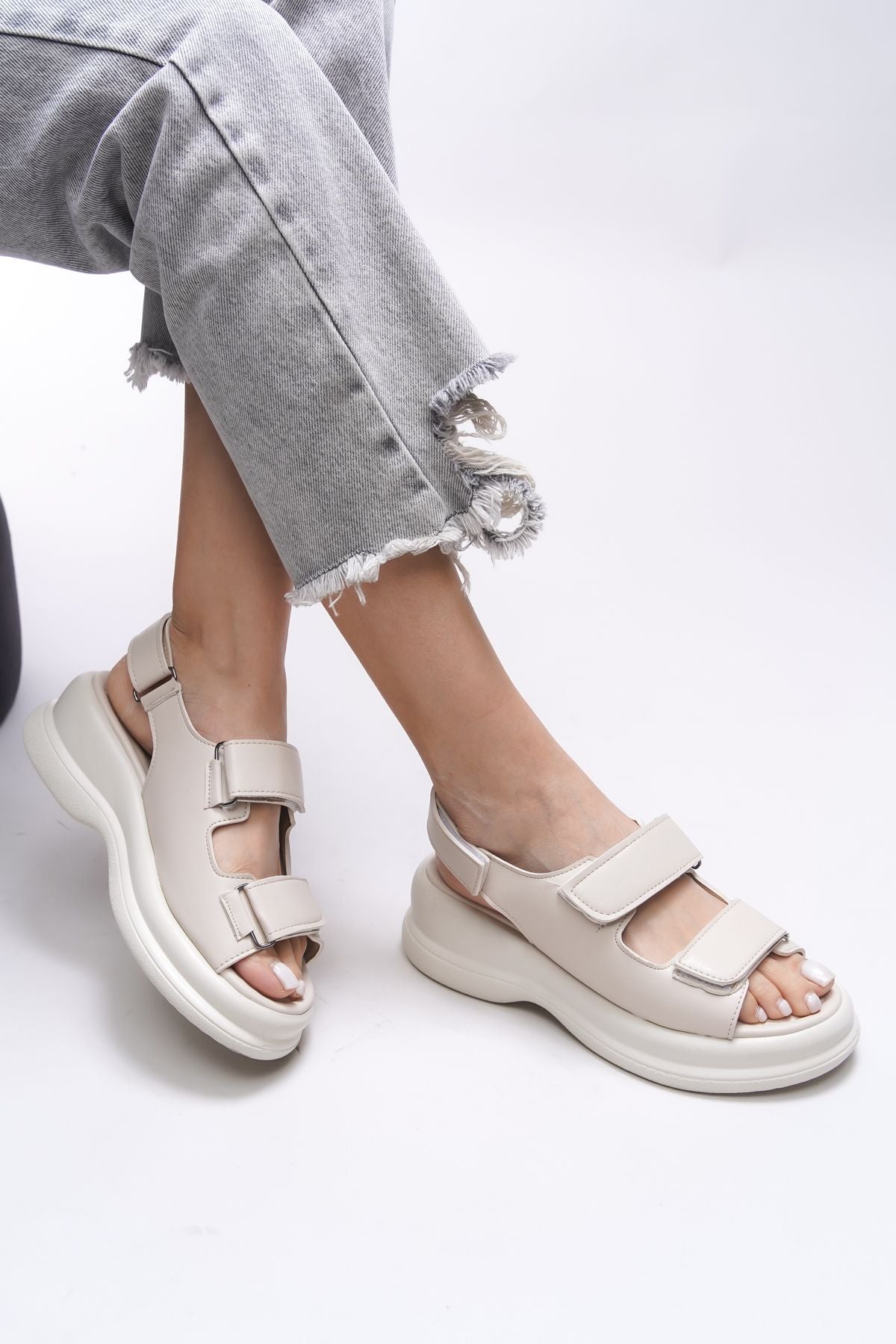 Sheidruth Woman Sandals 00121040 Beige