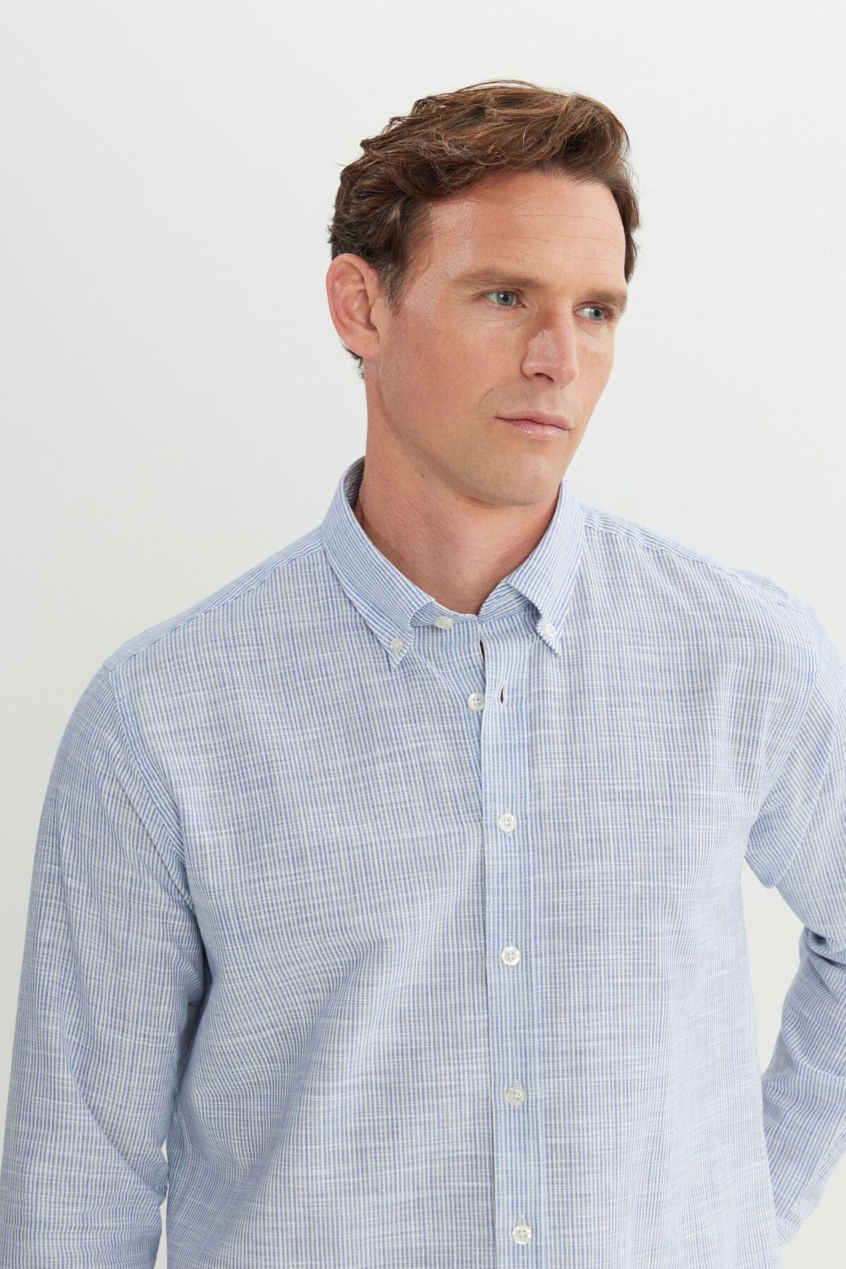 Men's Navy Blue 100 %Cotton Comfort Fit Casual Cutting Buttoned Neckline Shirt