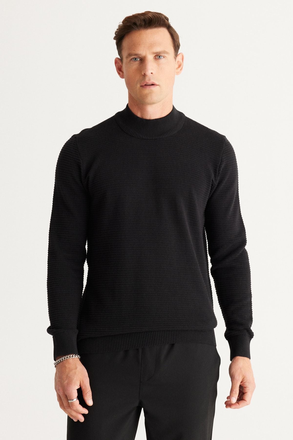 Men's black standard fit half fisherman collar cotton patterned knitwear sweater