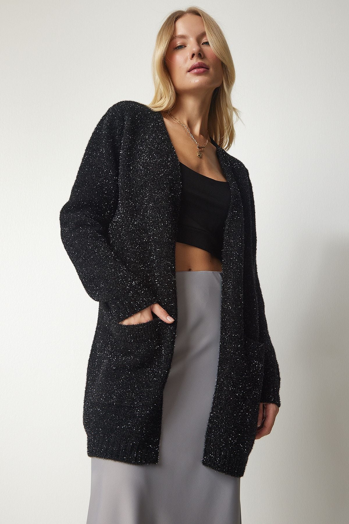 Female black beard silvery knitwear cardigan mx00137