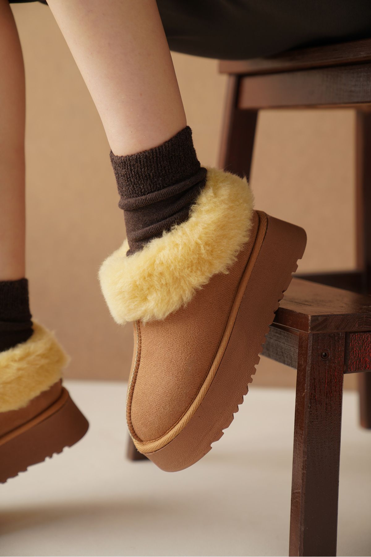 Lolath Female High Based Fur Casual Bot 0012203 Taba