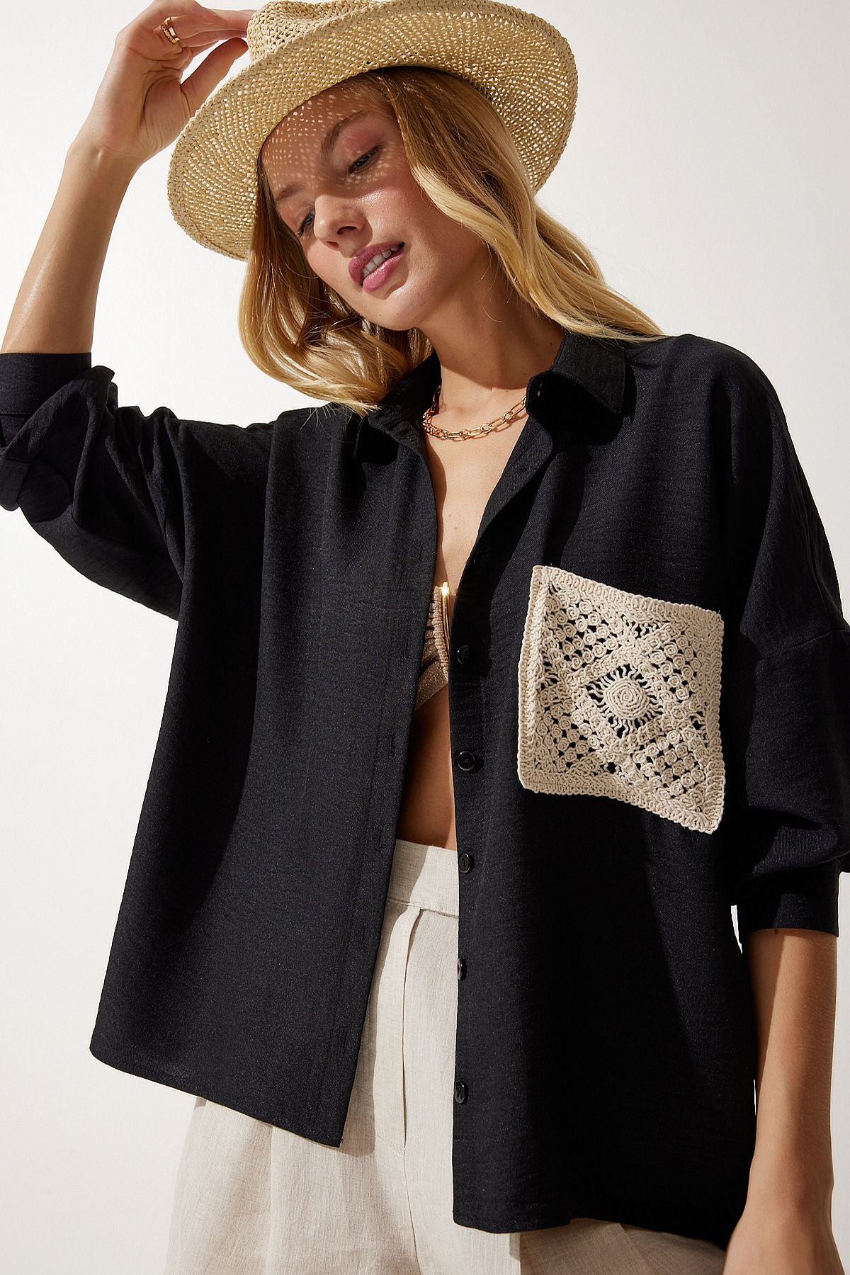 Female black lace detailed linen shirt tp00018