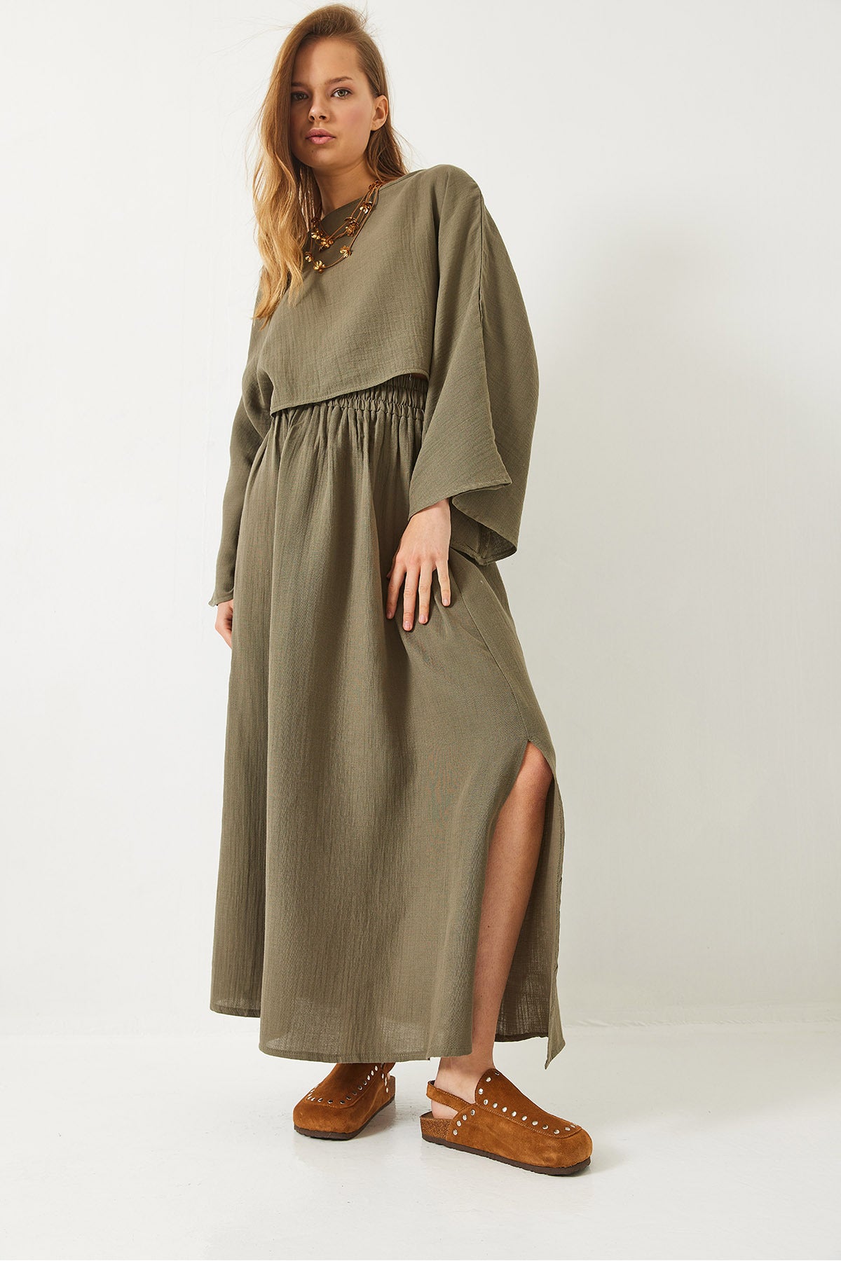 Women's Bat Sleeve Crop, Elastic Waist Slit Detail Skirt Muslin Suit 9280 60281002