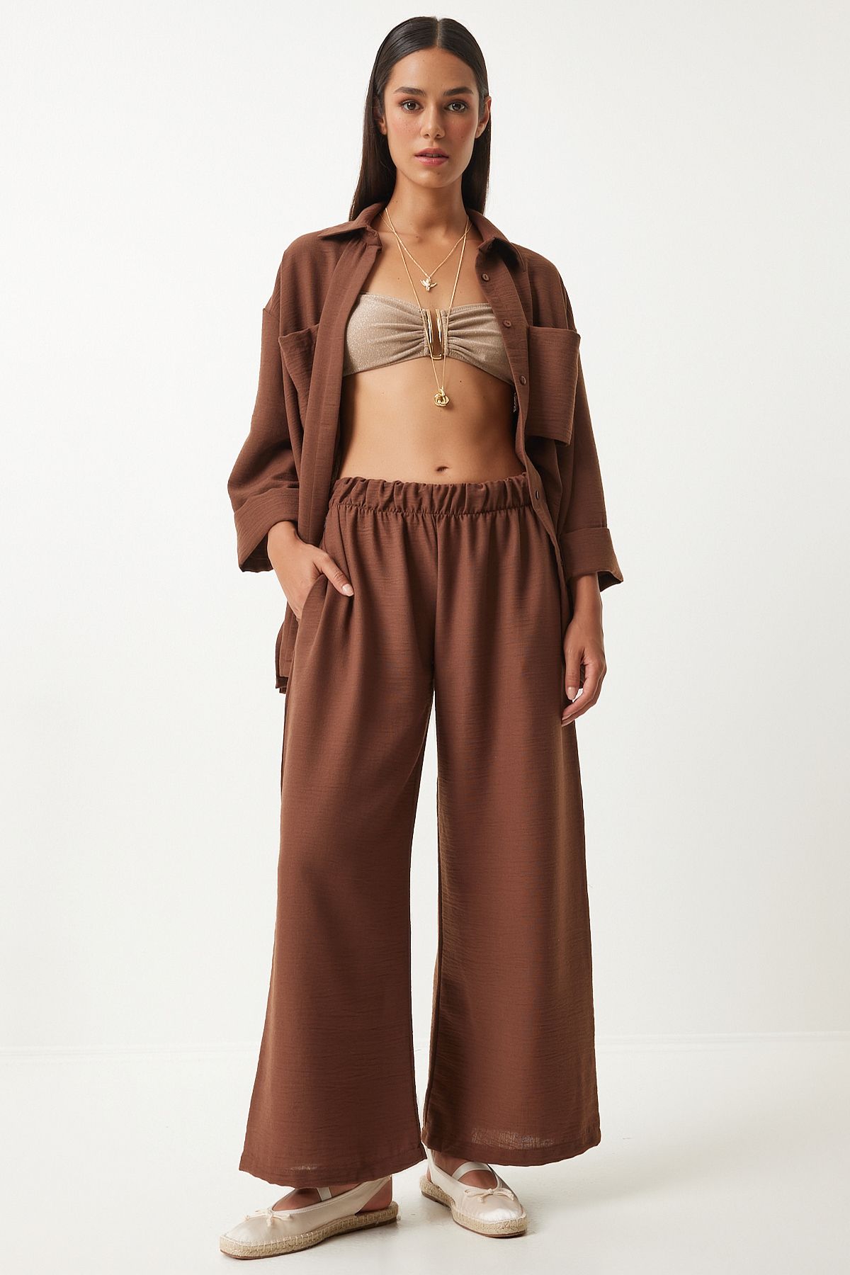 Female brown wide pocket linen mixed shirt pants set FN03205