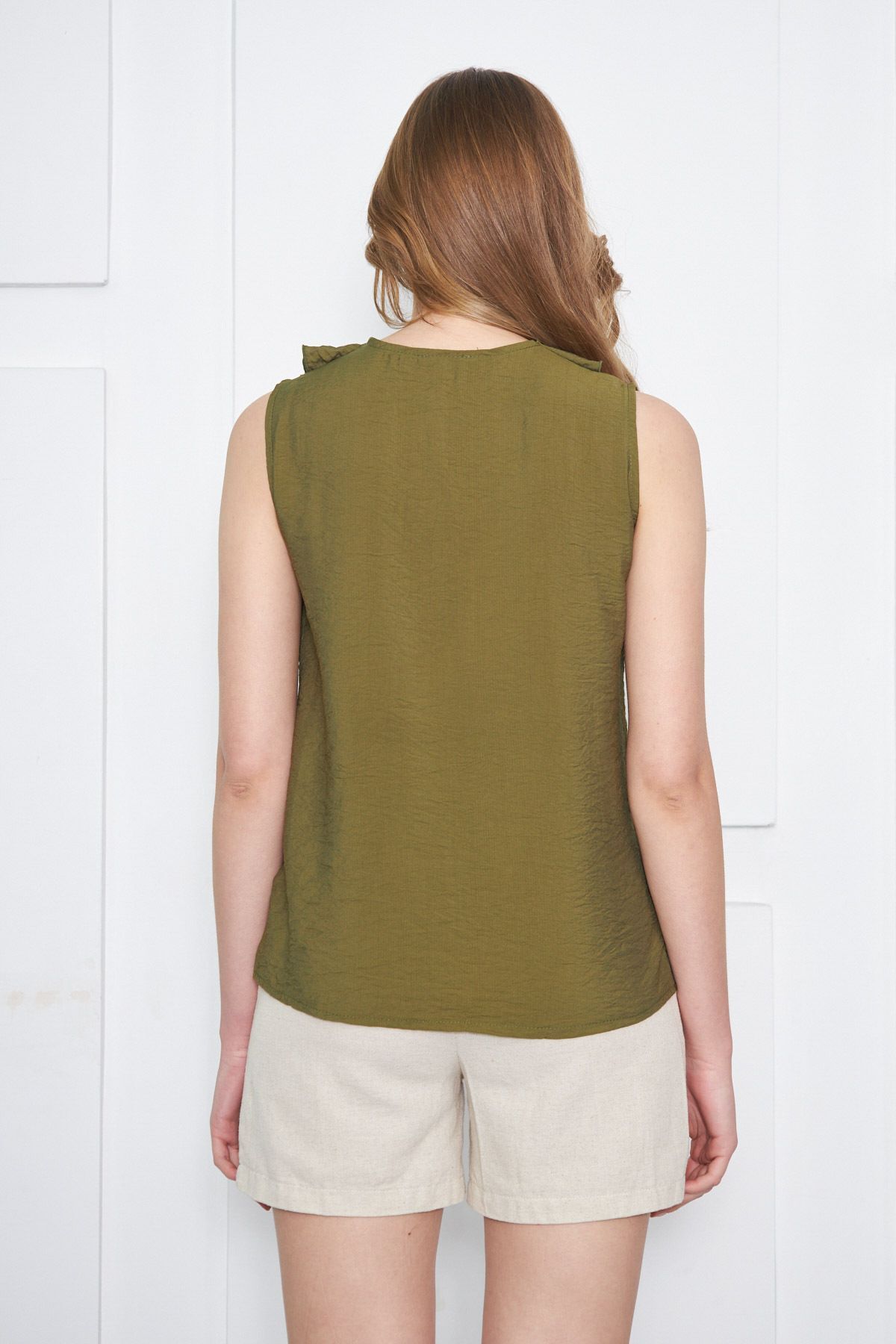 WOMEN'S GREEN SIDE Armless Blouse ARM-21K001184