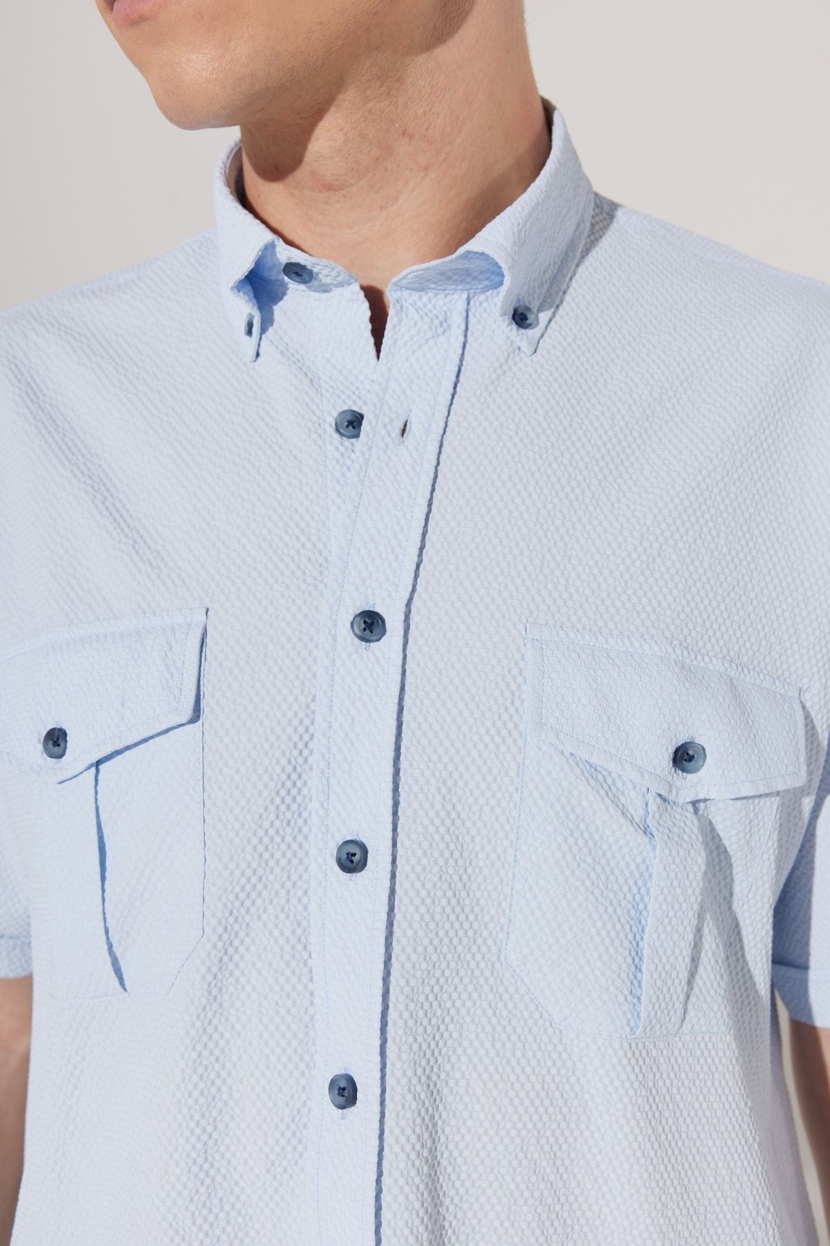 Men's Blue Comfort Fit Casual Cutton Buttoned Neck Short Sleeve Pocket Shirt