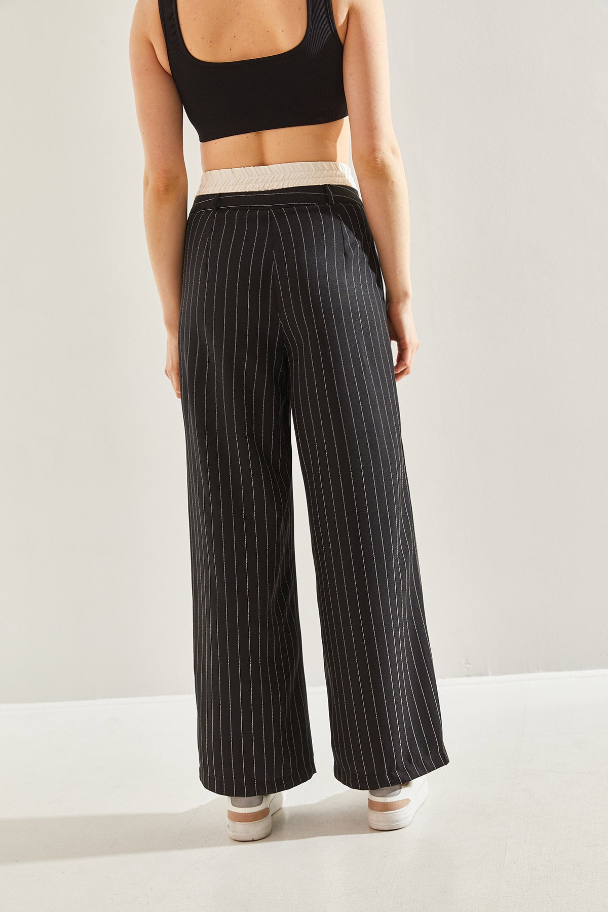 Women's Contrast Waist Detailed Striped Woven Trousers 60241010