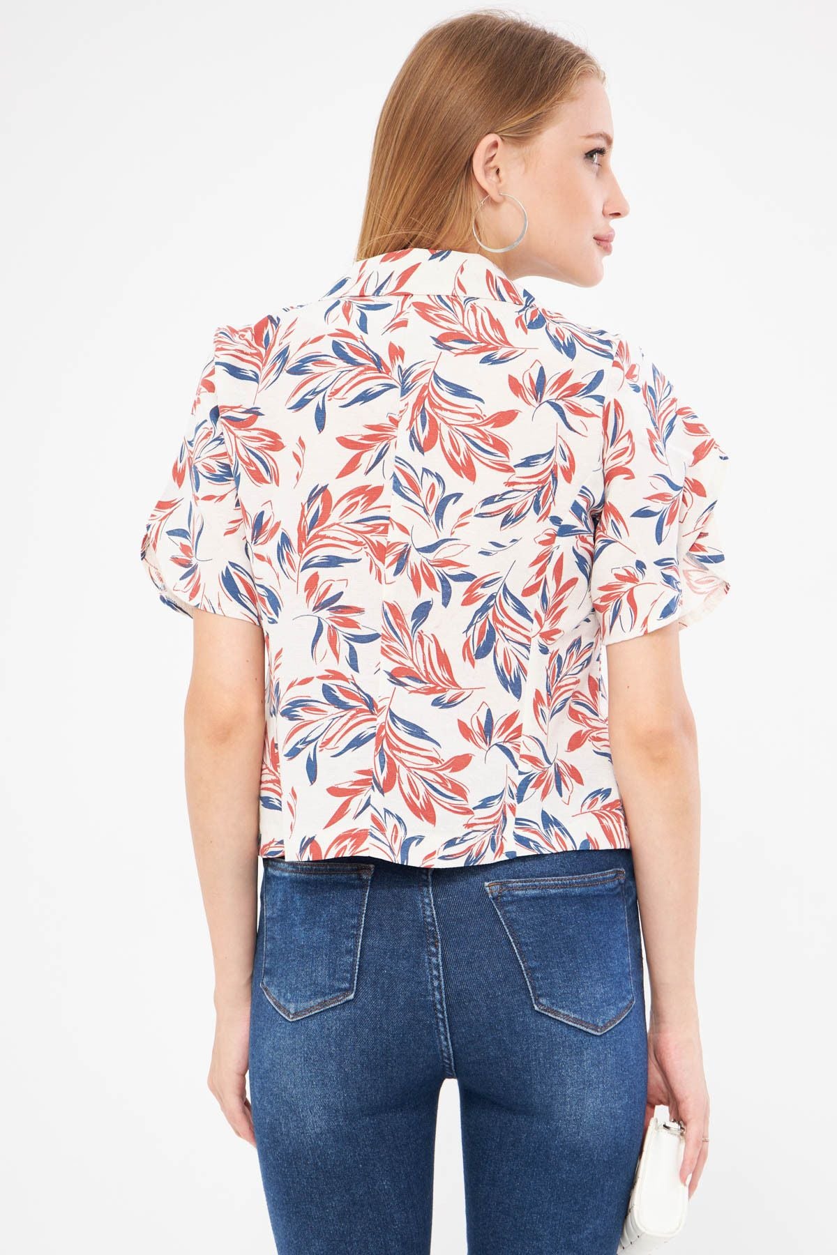 Female Tile Linen-Looking Patterned Band with Slit Crop Short Sleeve Jacket ARM-24Y001095