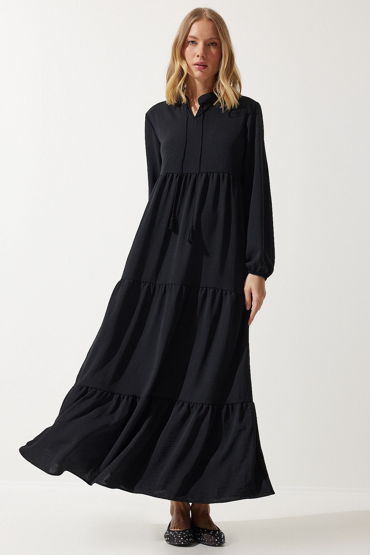 Female Black V -Neck Long Ayrobin Dress DD01315