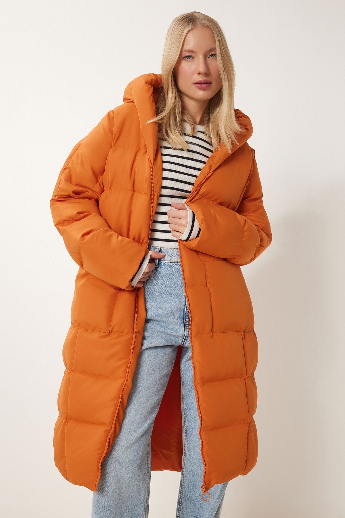 Woman Oranj Hooded Oversize Long Swelling Coat NT00428