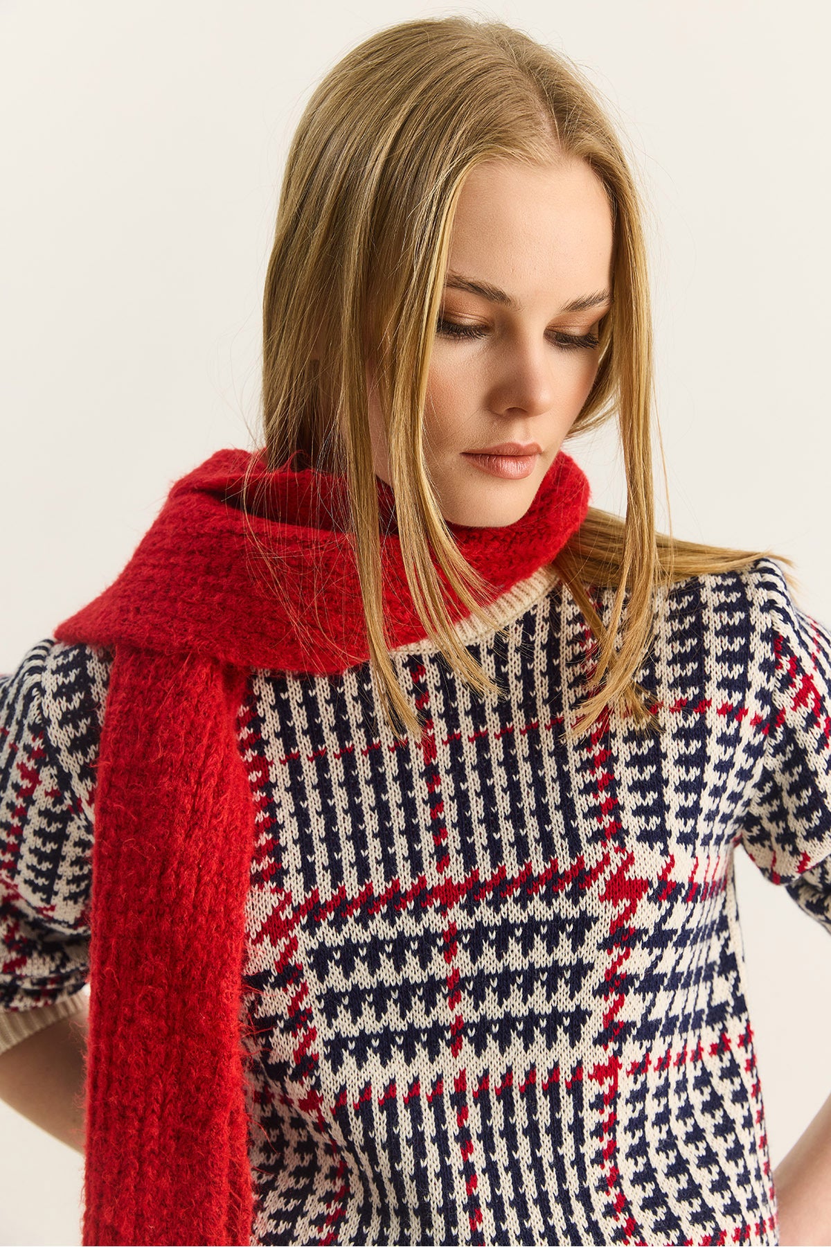 Women's Crew Neck Houndstooth Patterned Knitwear Sweater 20251122