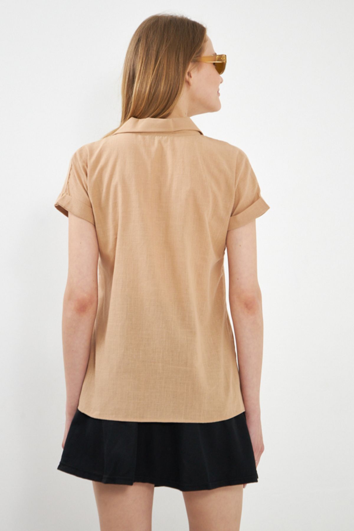 Female mink short arm linen shirt ARM-24Y001038