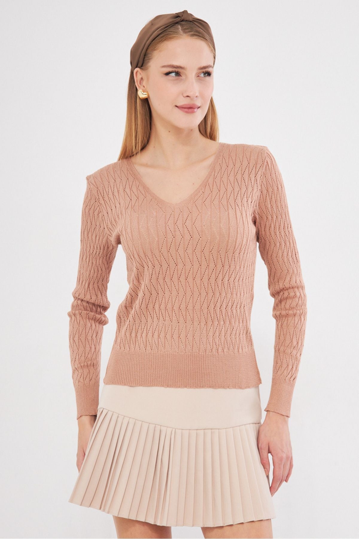 Female mink V-neck hole knitwear sweater ARM-25K012012