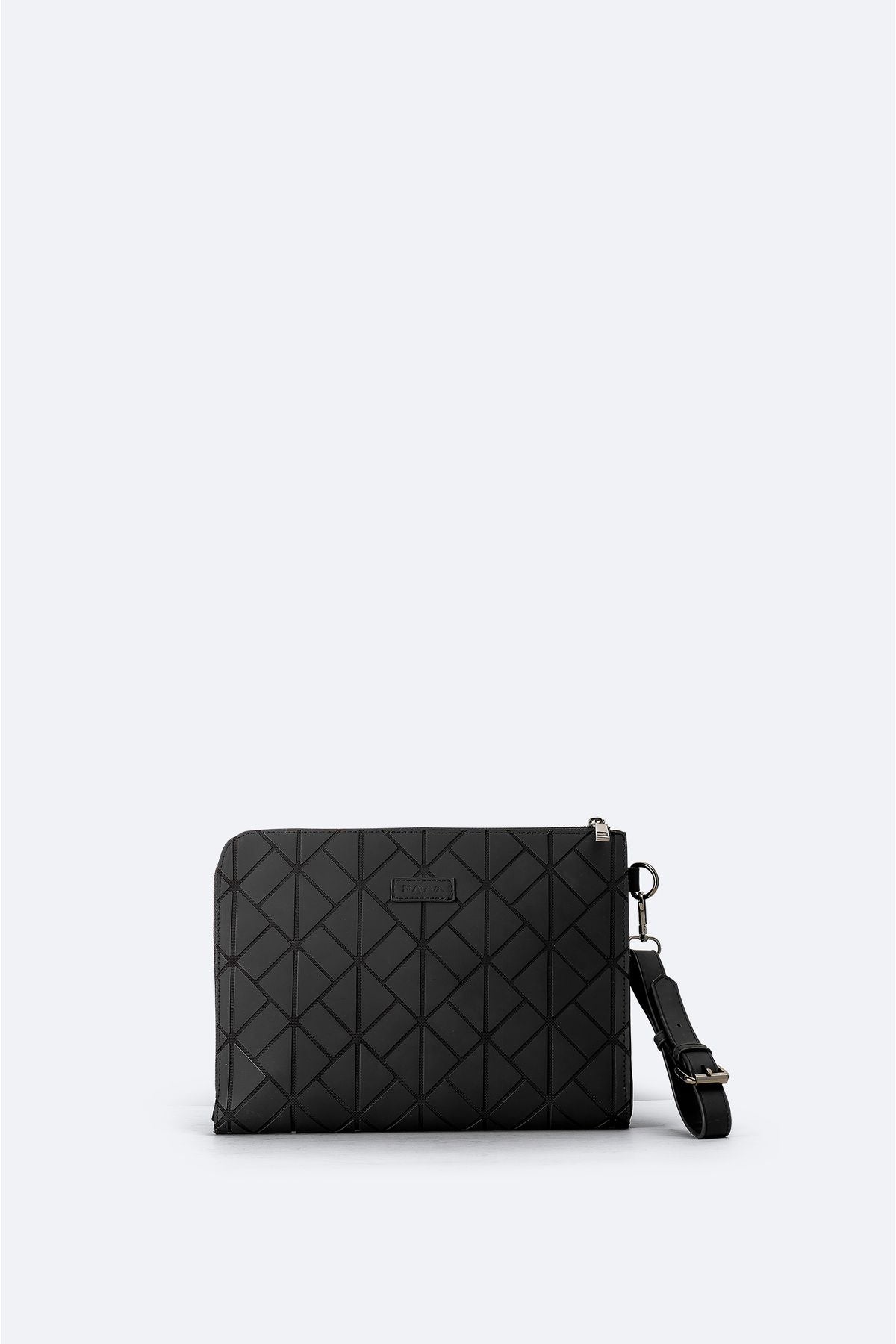Men's black zipper closing handbag A42y9102