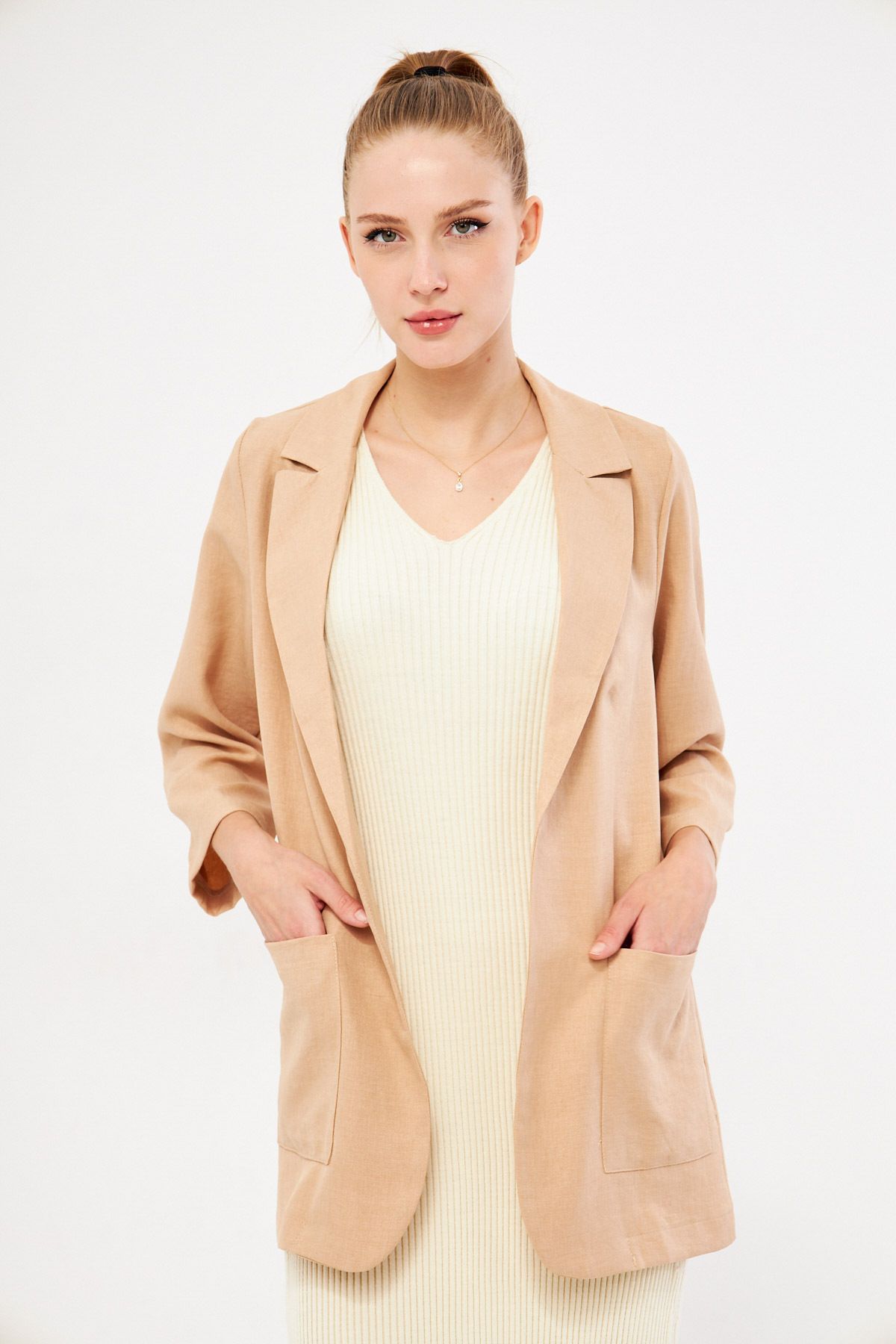 Female Beige Pocket Oversize Jacket ARM-24Y001115