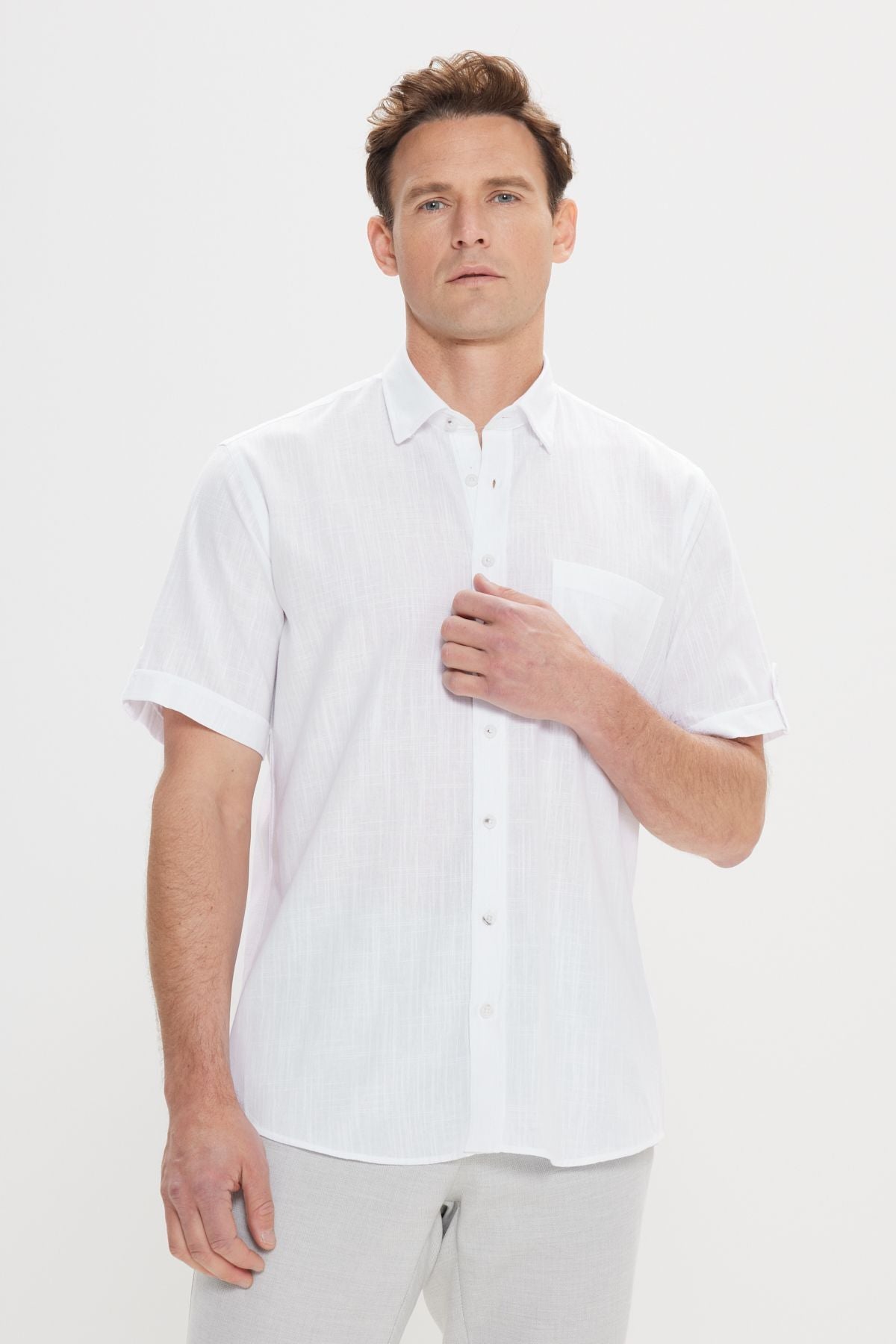 Men's White Comfort Fit Casual Cutting Buttoned Neck Linen Look 100 %Cotton Short Sleeve Shirt