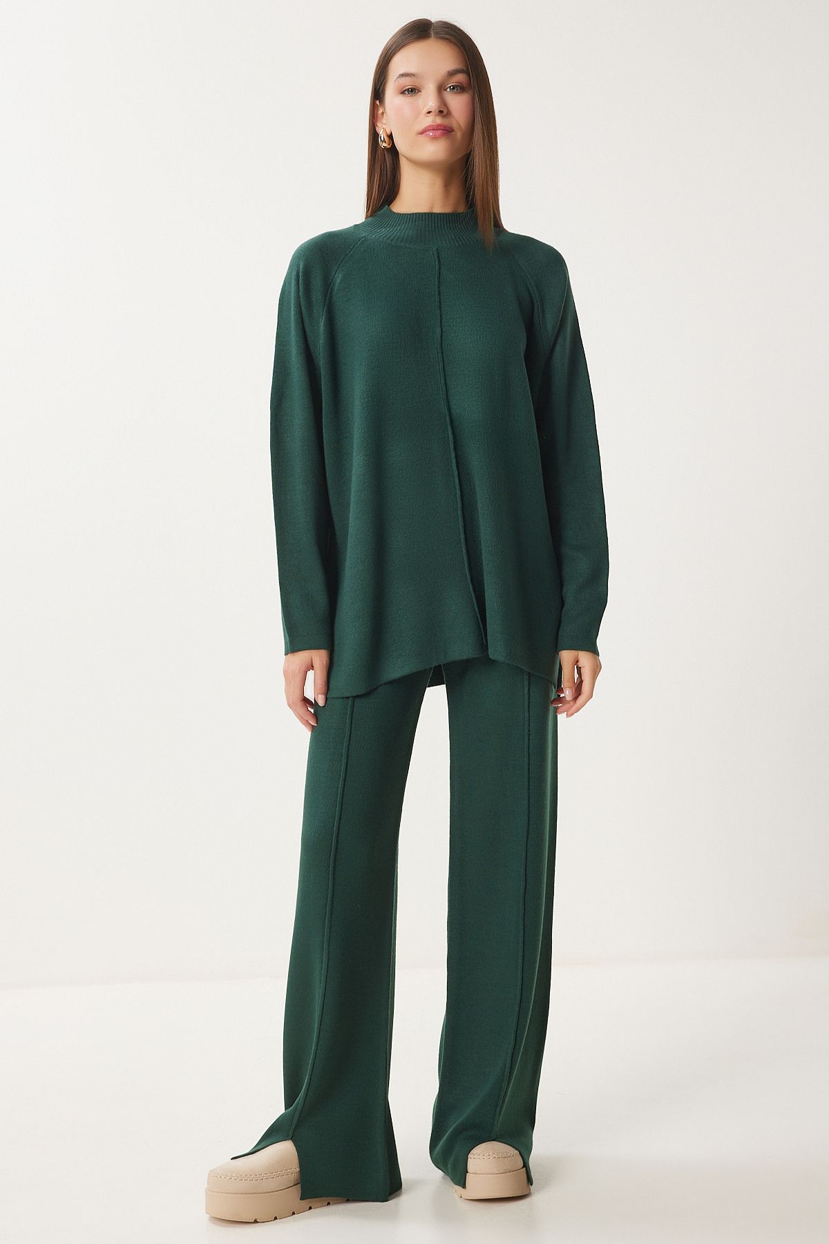 Female emerald green stylish knitwear sweater pants set mu00012