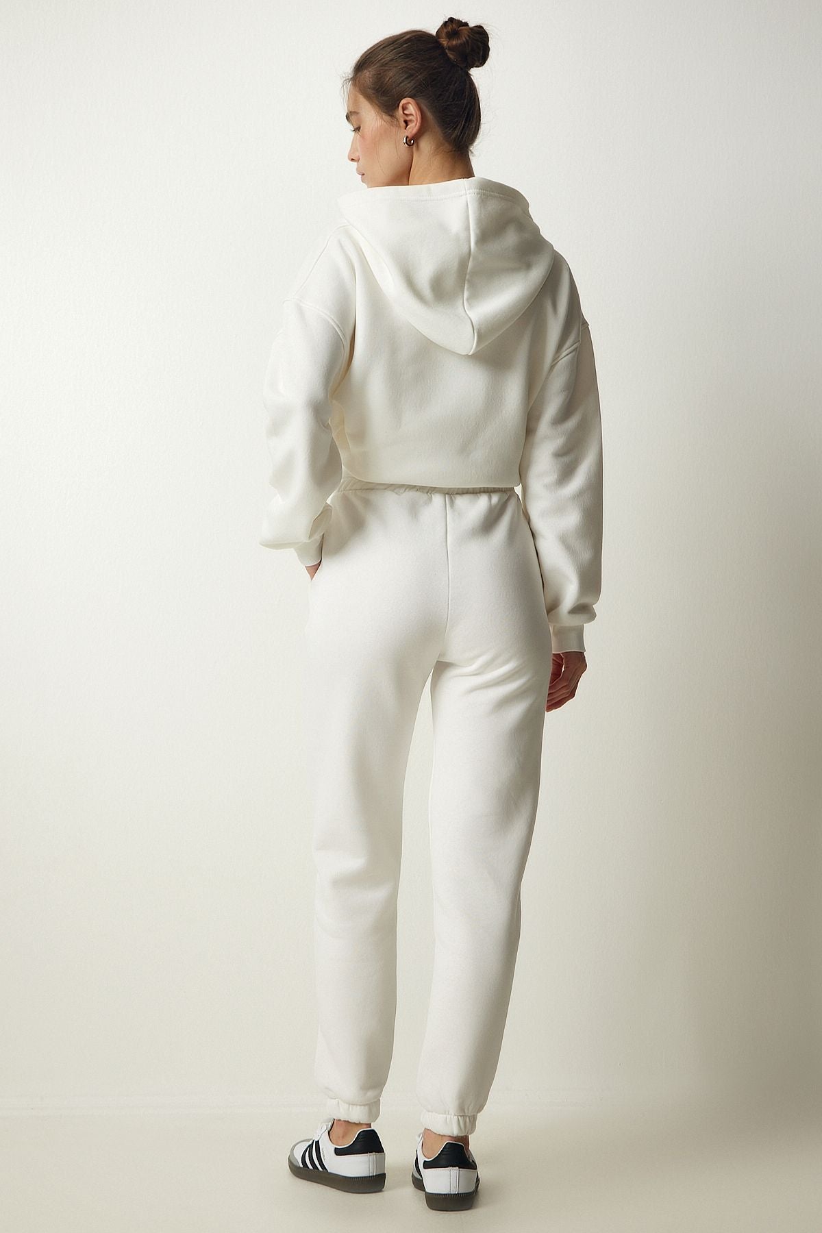 Female Ecru Shardon Knitting Tracksuit Set NJ00134