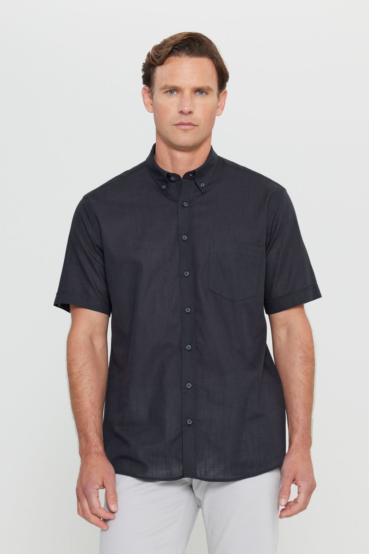 Men's Black Comfort Fit Casual Cutting Buttoned Neck Linen Look 100 %Cotton Short Sleeve Shirt