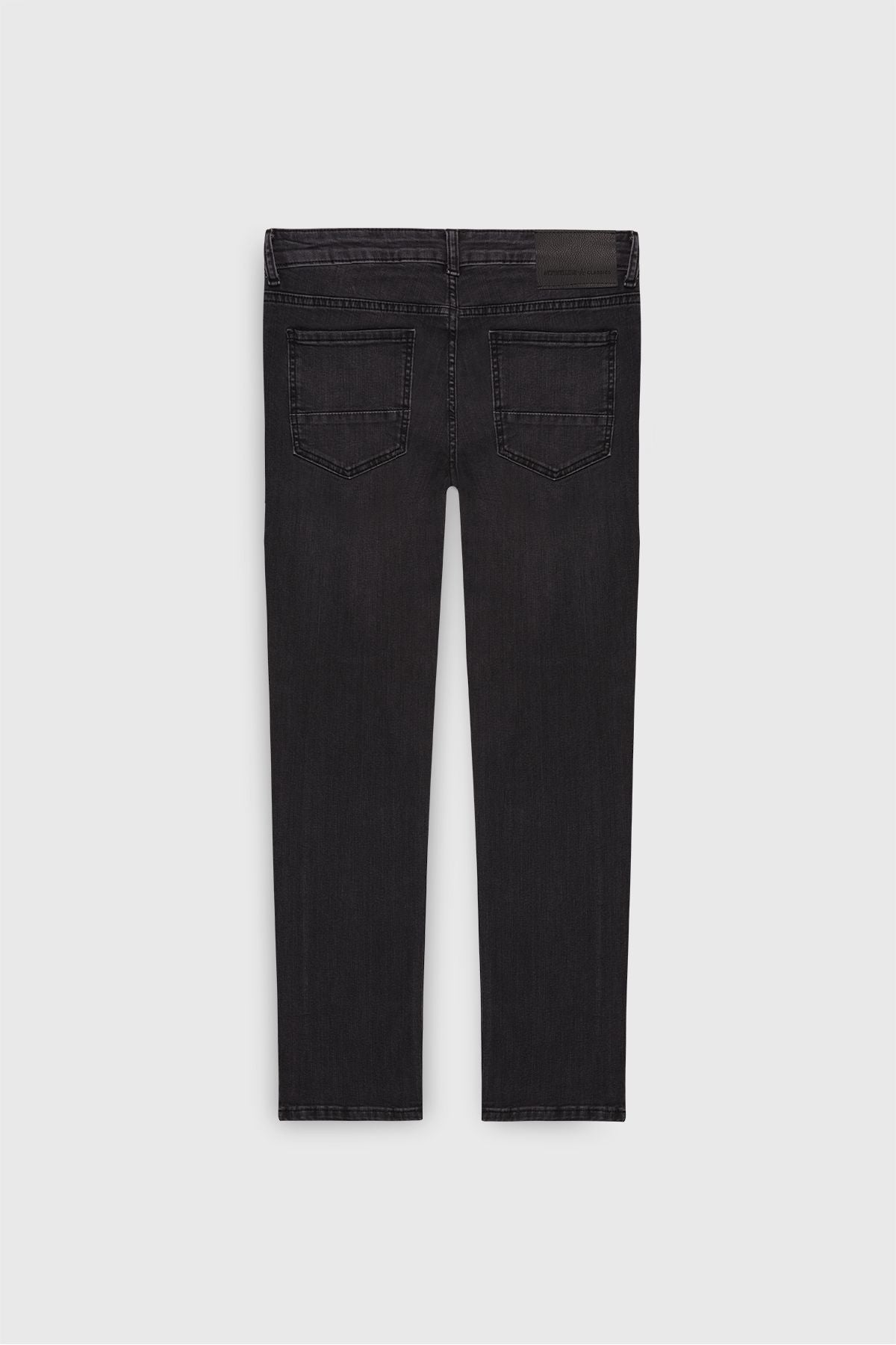 Men's gray slim fit narrow cut 5 pocket flexible denim jean jeans