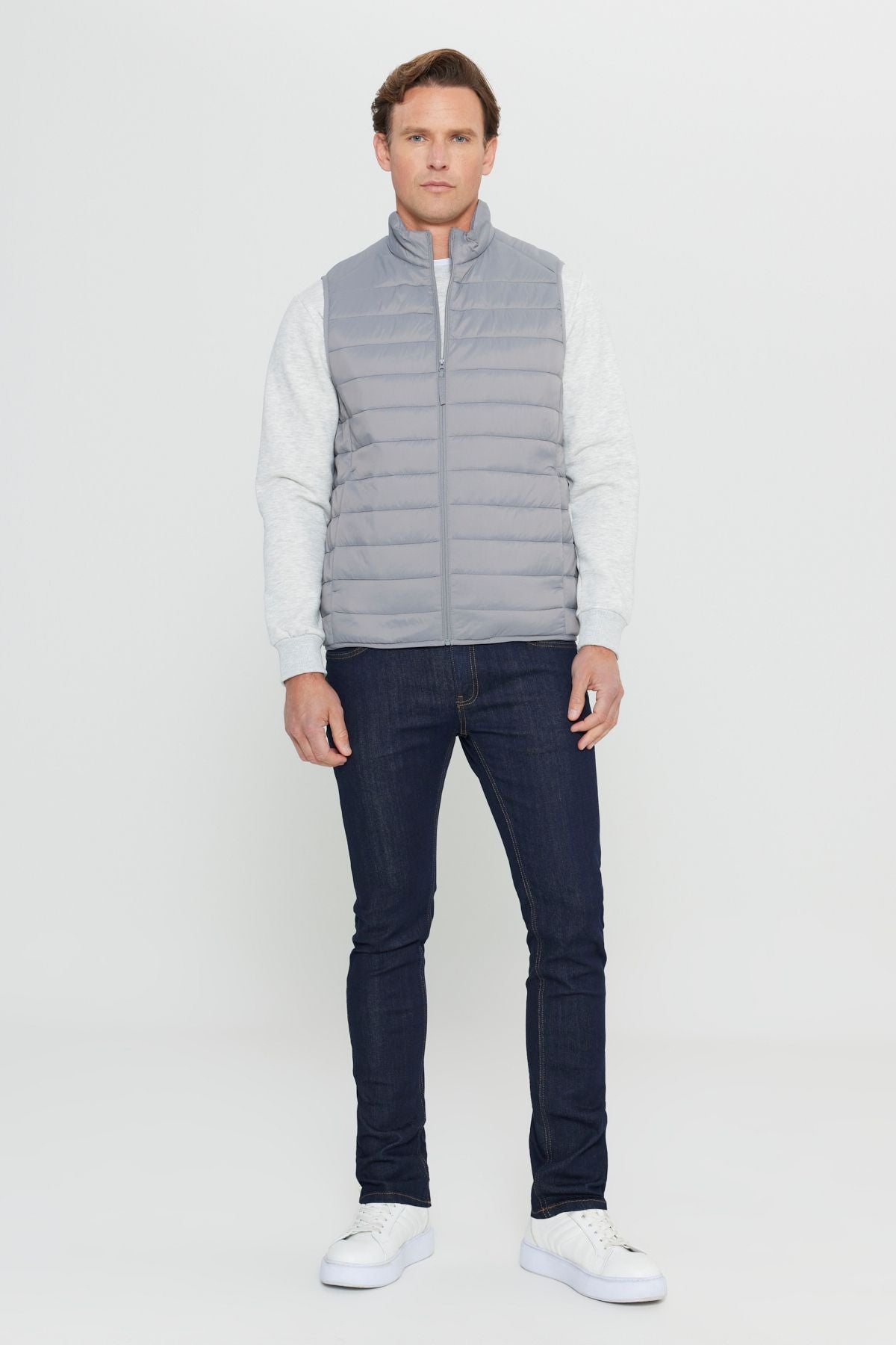 Men's gray swell