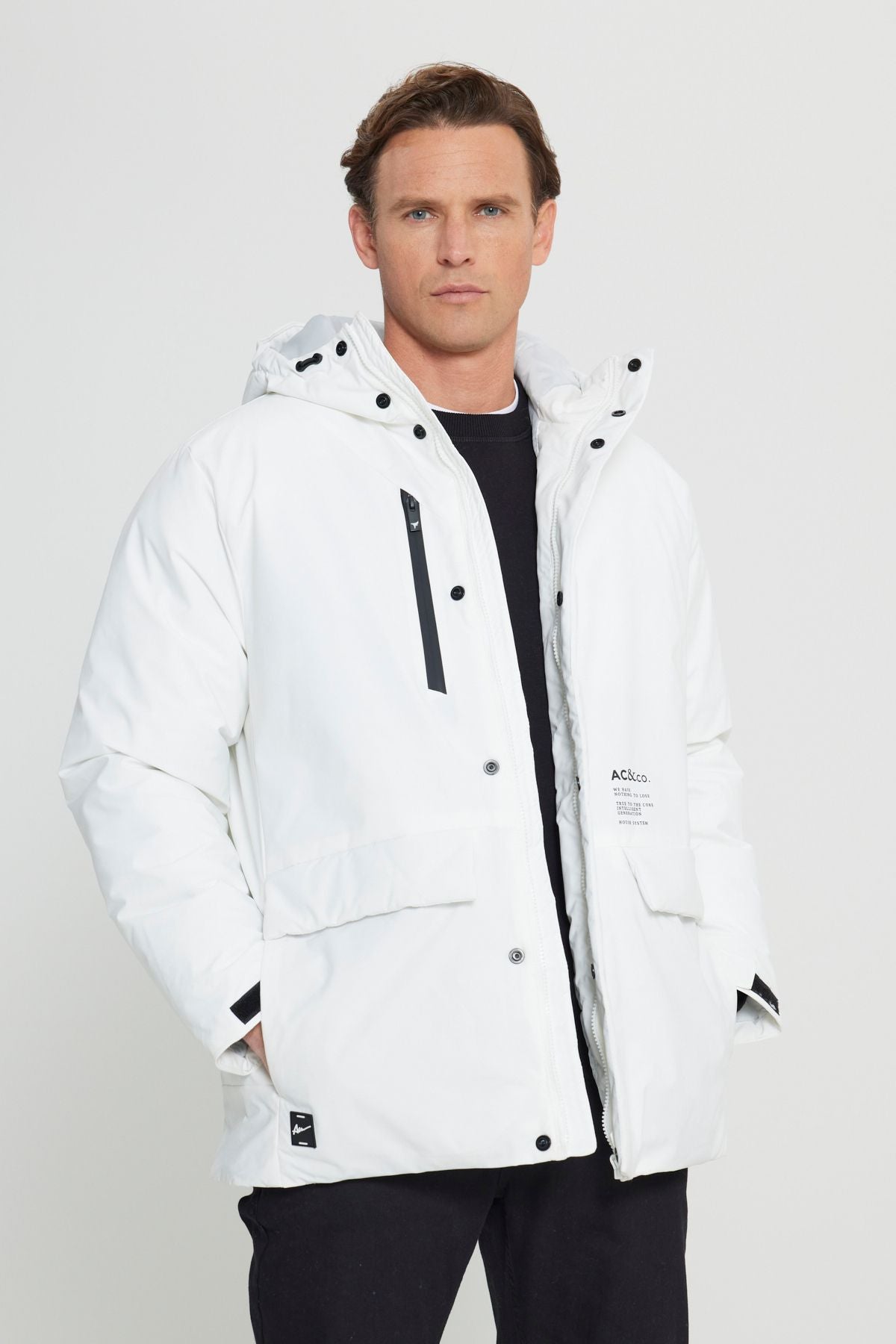 Men's white hood upright collar standard fit hot winding windproof coat coat