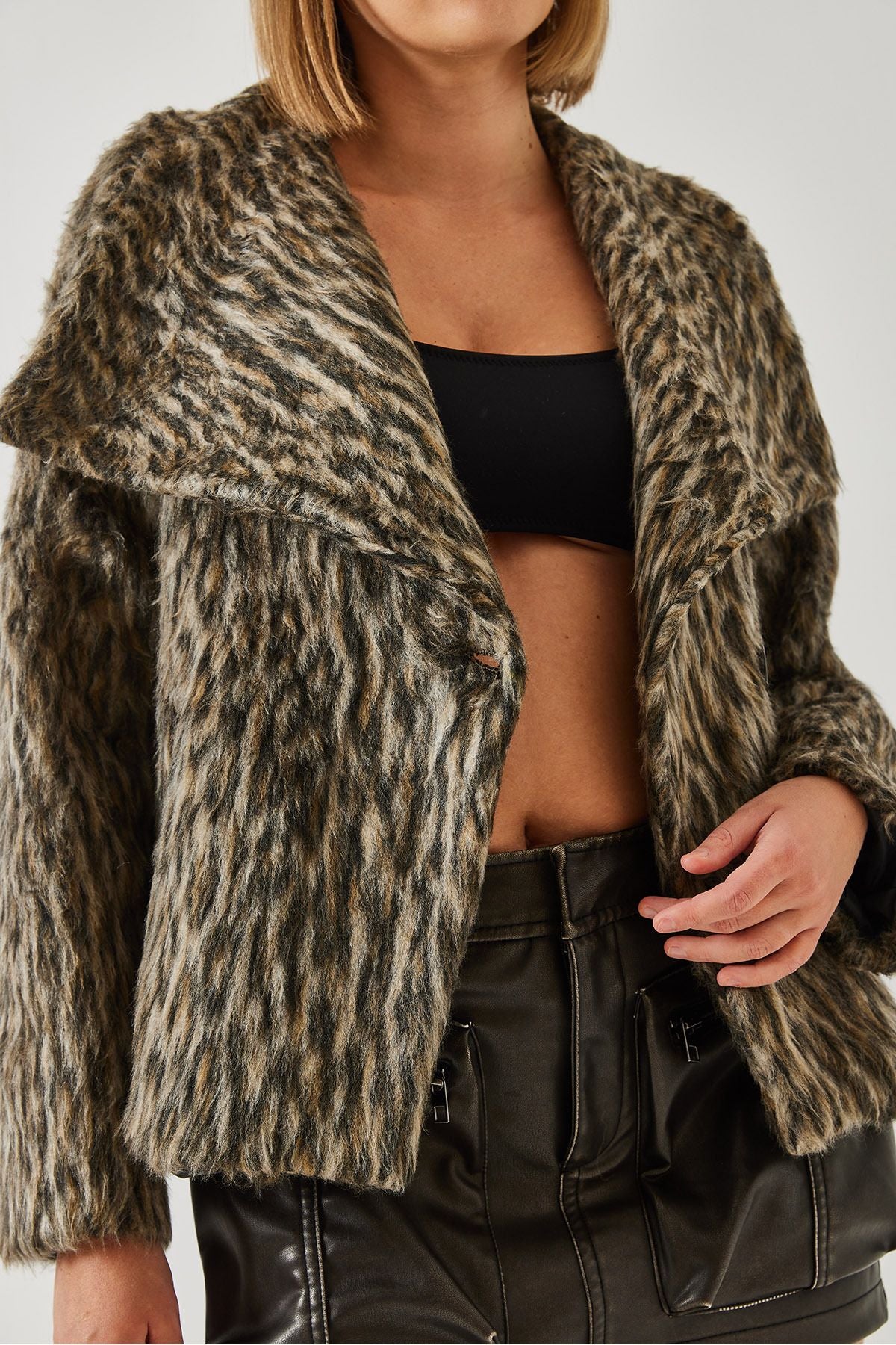 Female -Shardon Leopard Patterned Coat 60261031