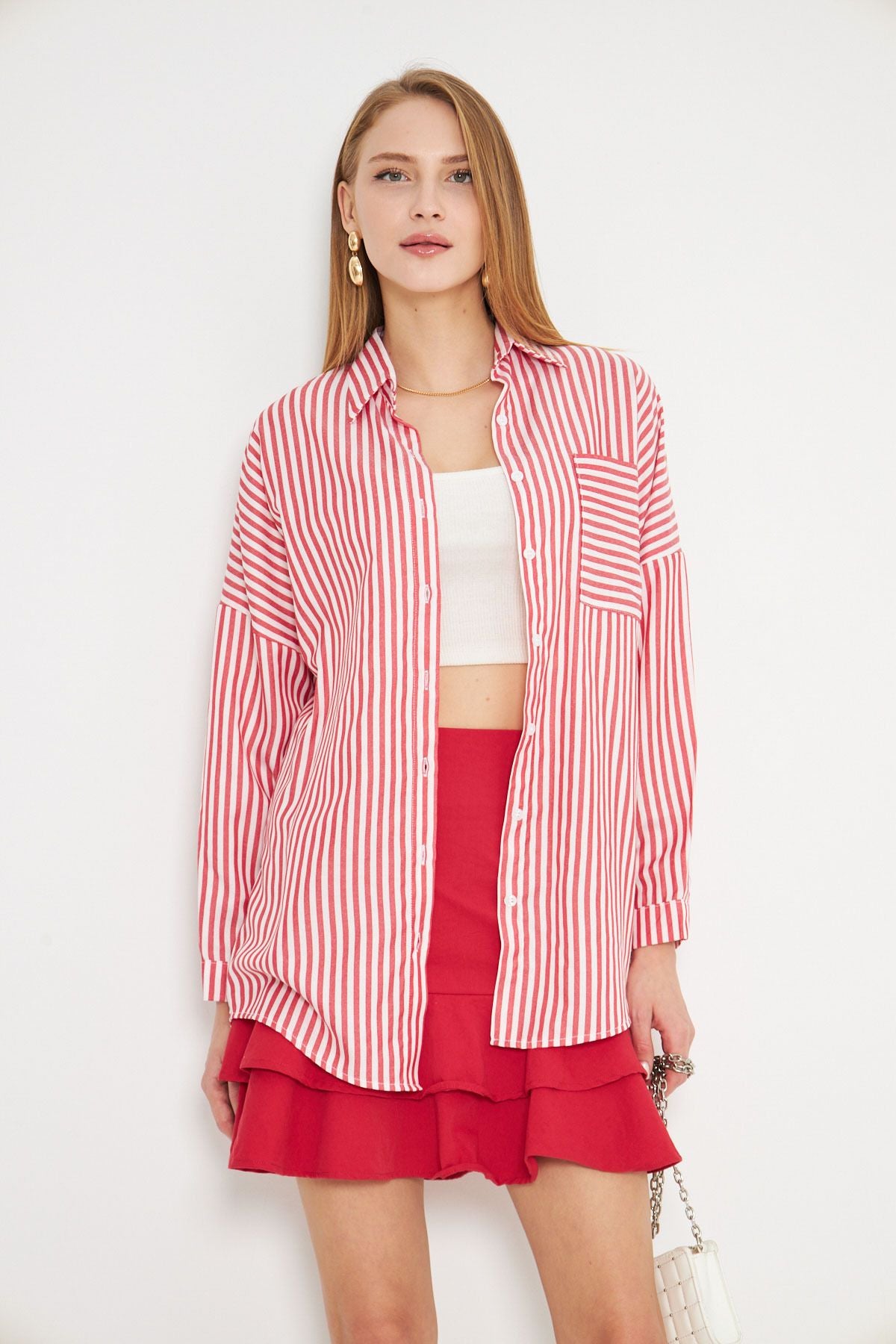 Women's Red Striped Long Sleeve Pocket Detail Surround Pleeled Oversize Shirt ARM-25K001069