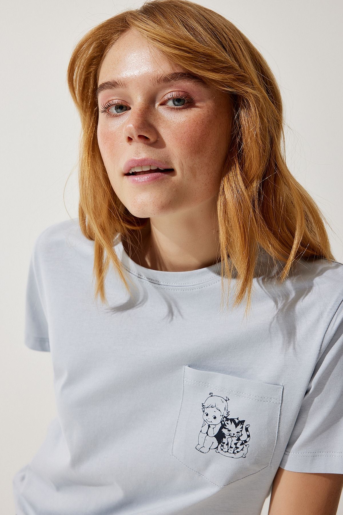 Women's Gray Pocket Knitting T-Shirt UB00252
