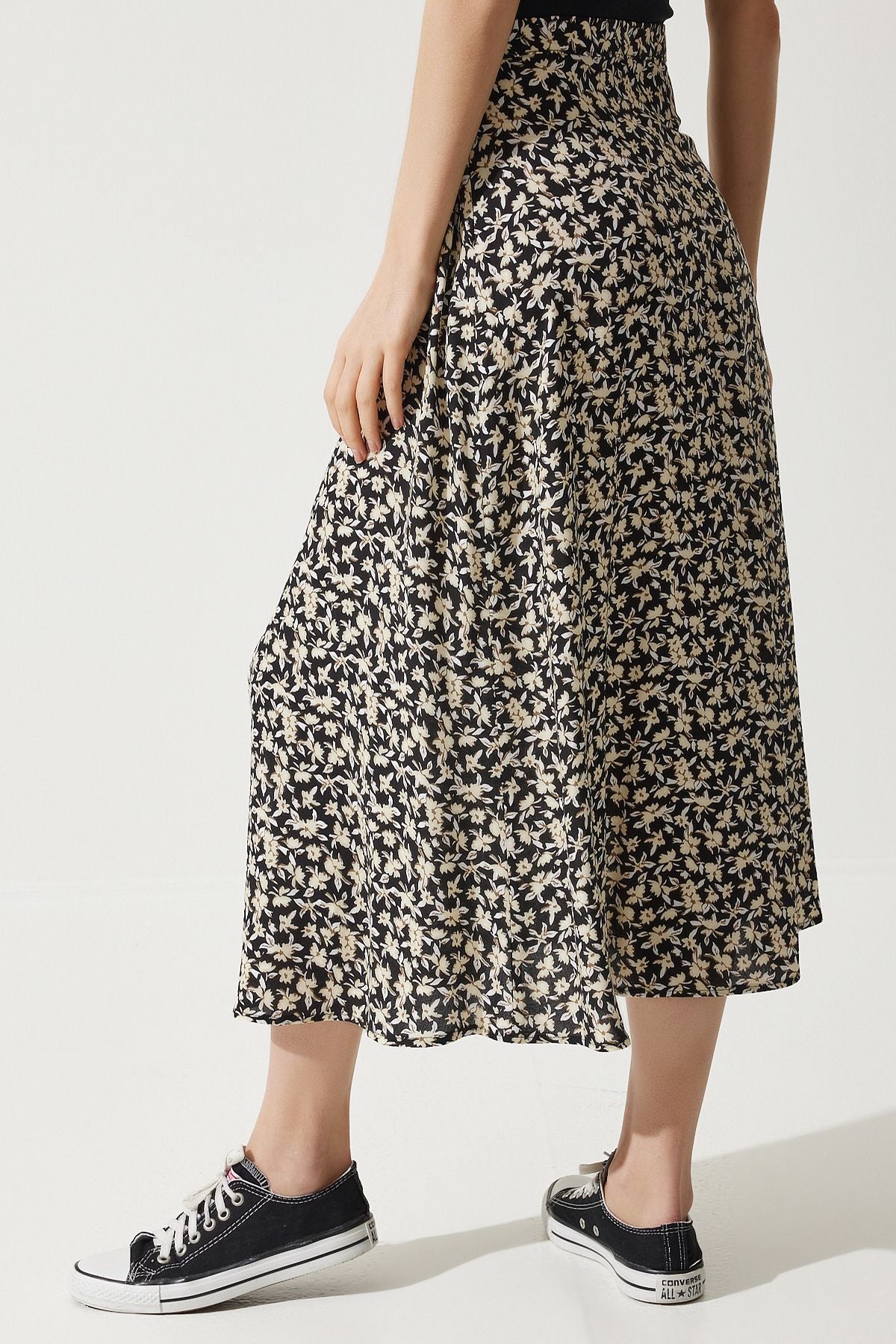 Female Black Beige Flower Swantry Summer Viscose Skirt MX00165