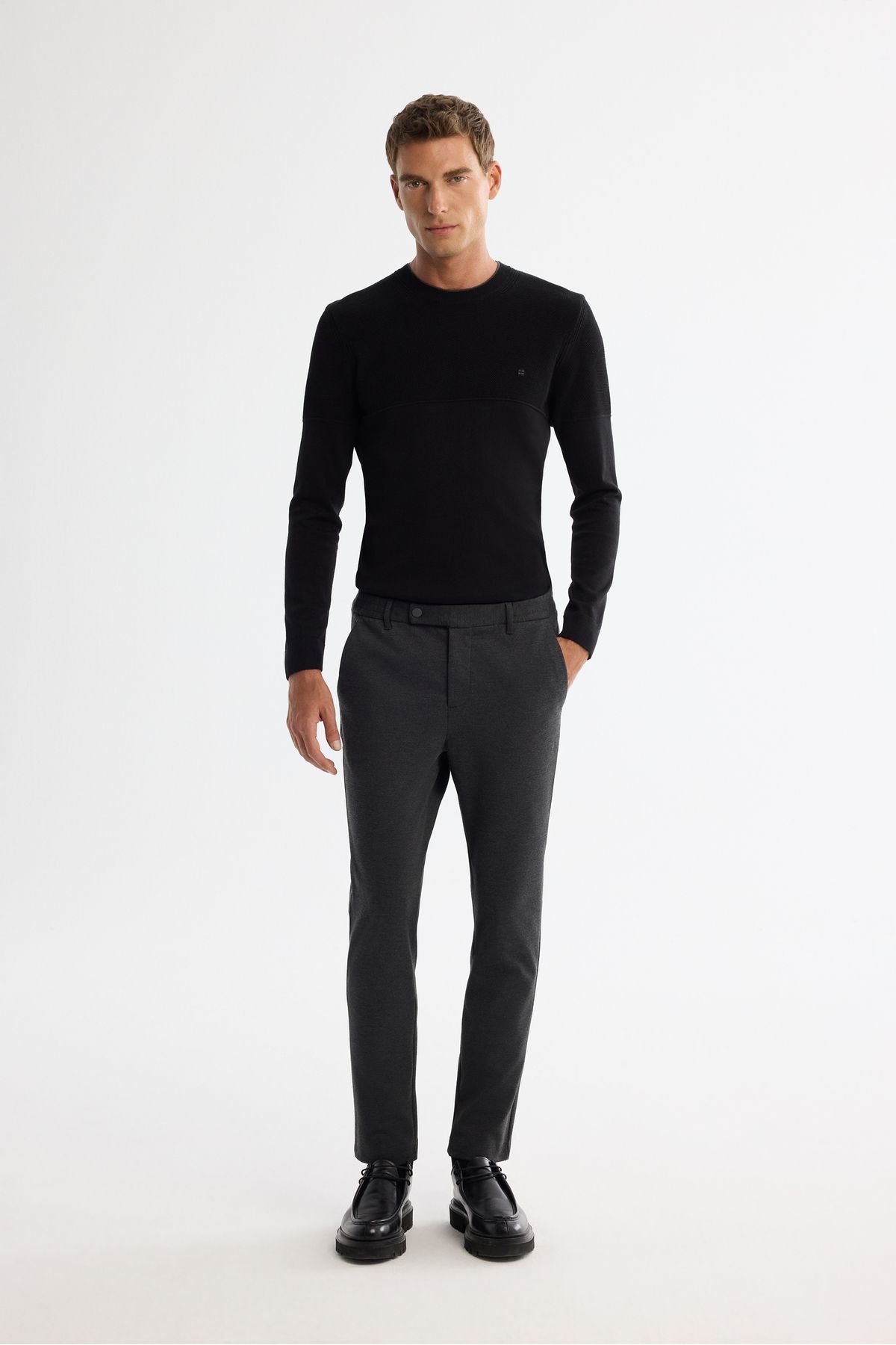 Men's anthracite as well as rubber knitted elastan pants A42y3053